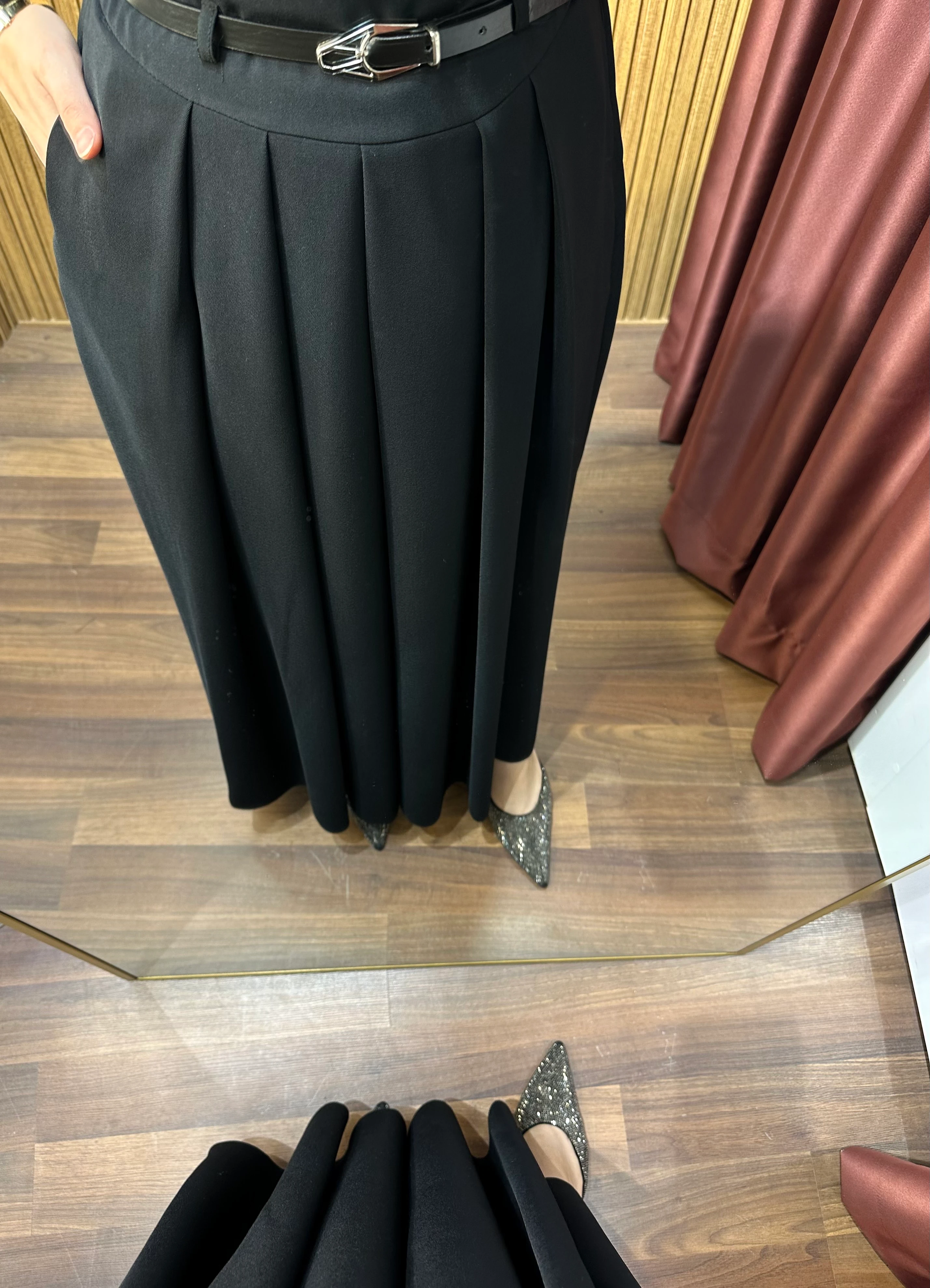 Dökümlü Krep Etek Pantolon