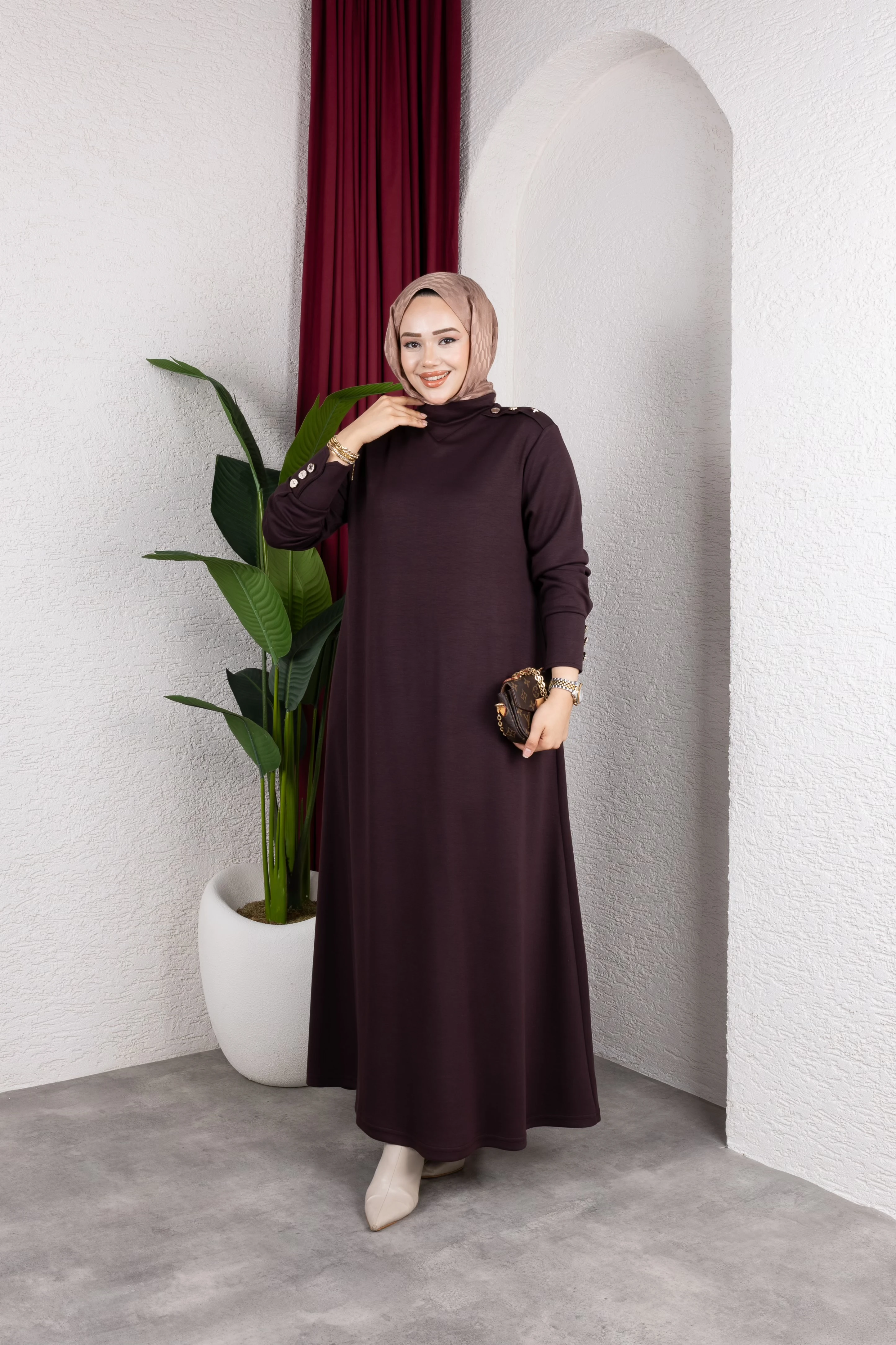 Düğmeli Modal Elbise