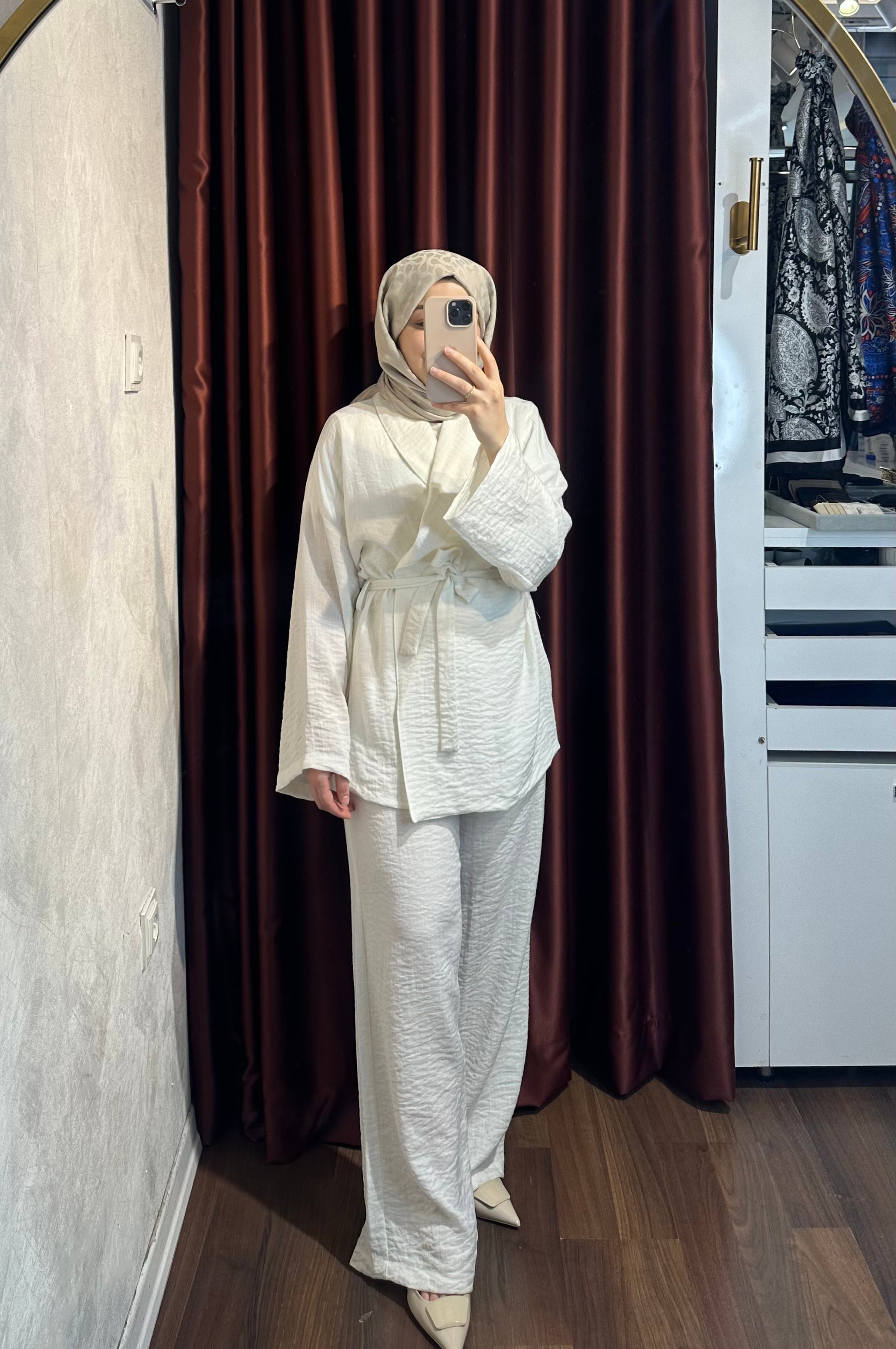 Bağlamalı Keten Takım - Ekru