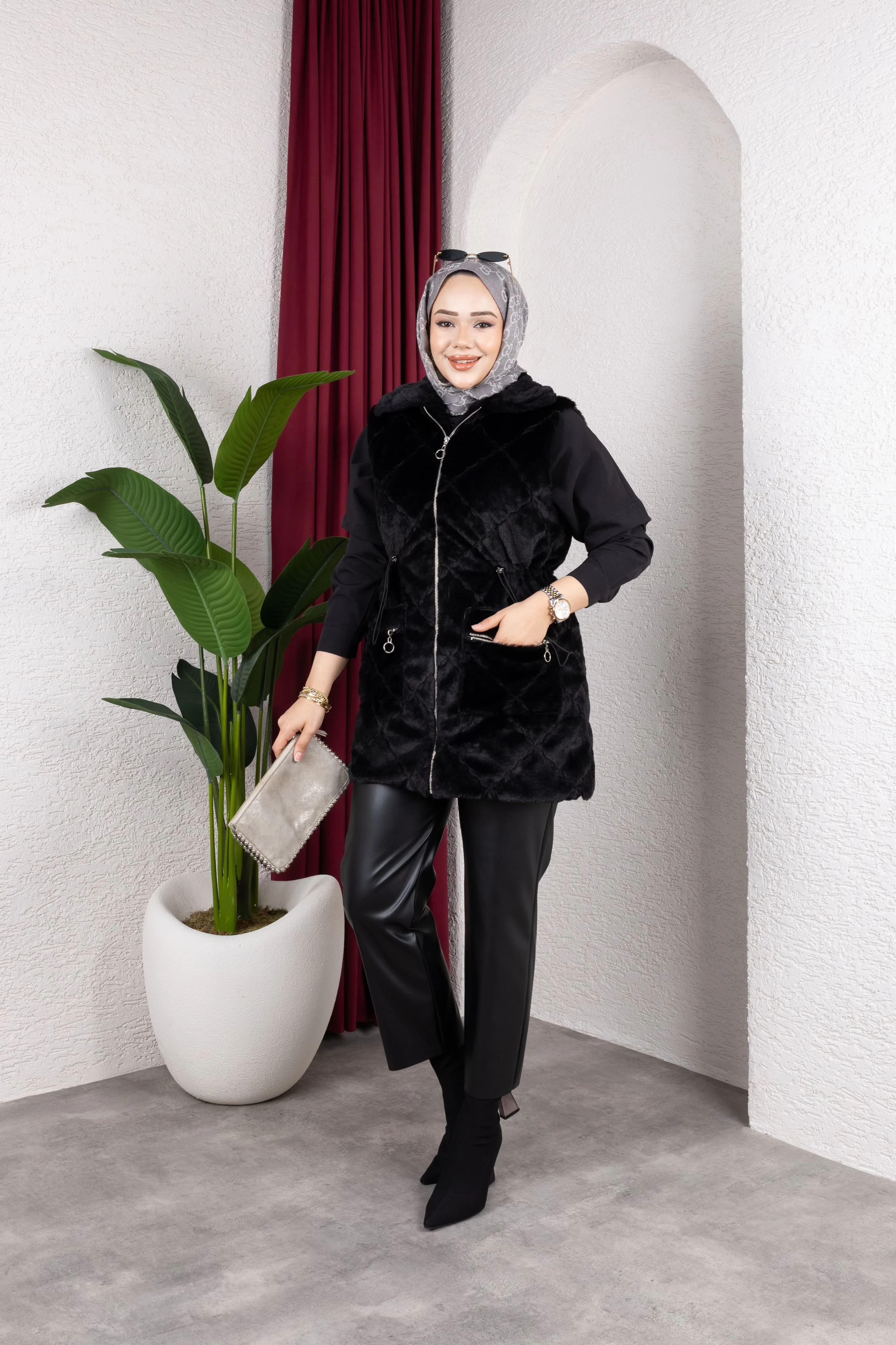 Beli Büzgülü Kürk Yelek