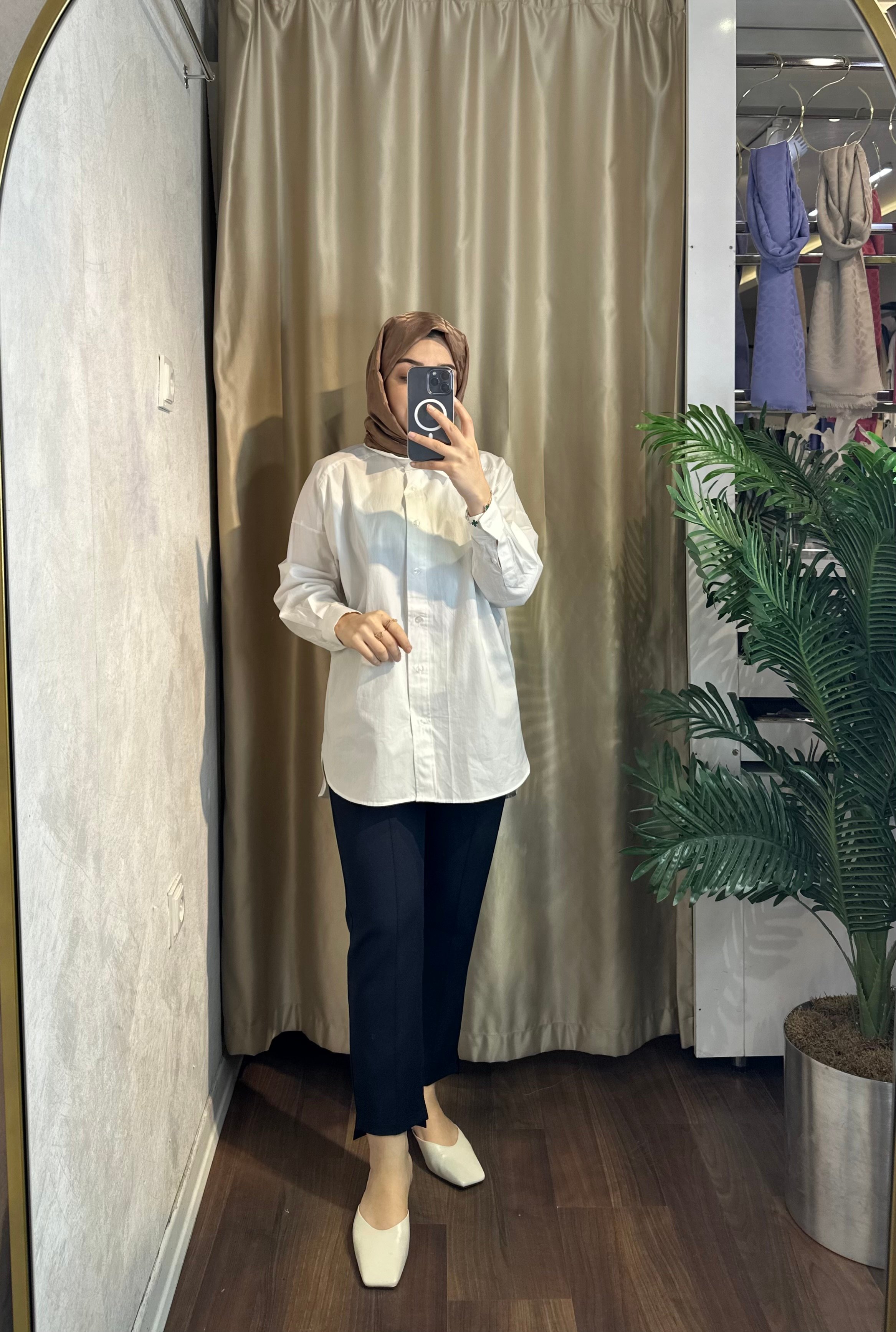Yırtmaçlı Krep Pantolon - LACİVERT