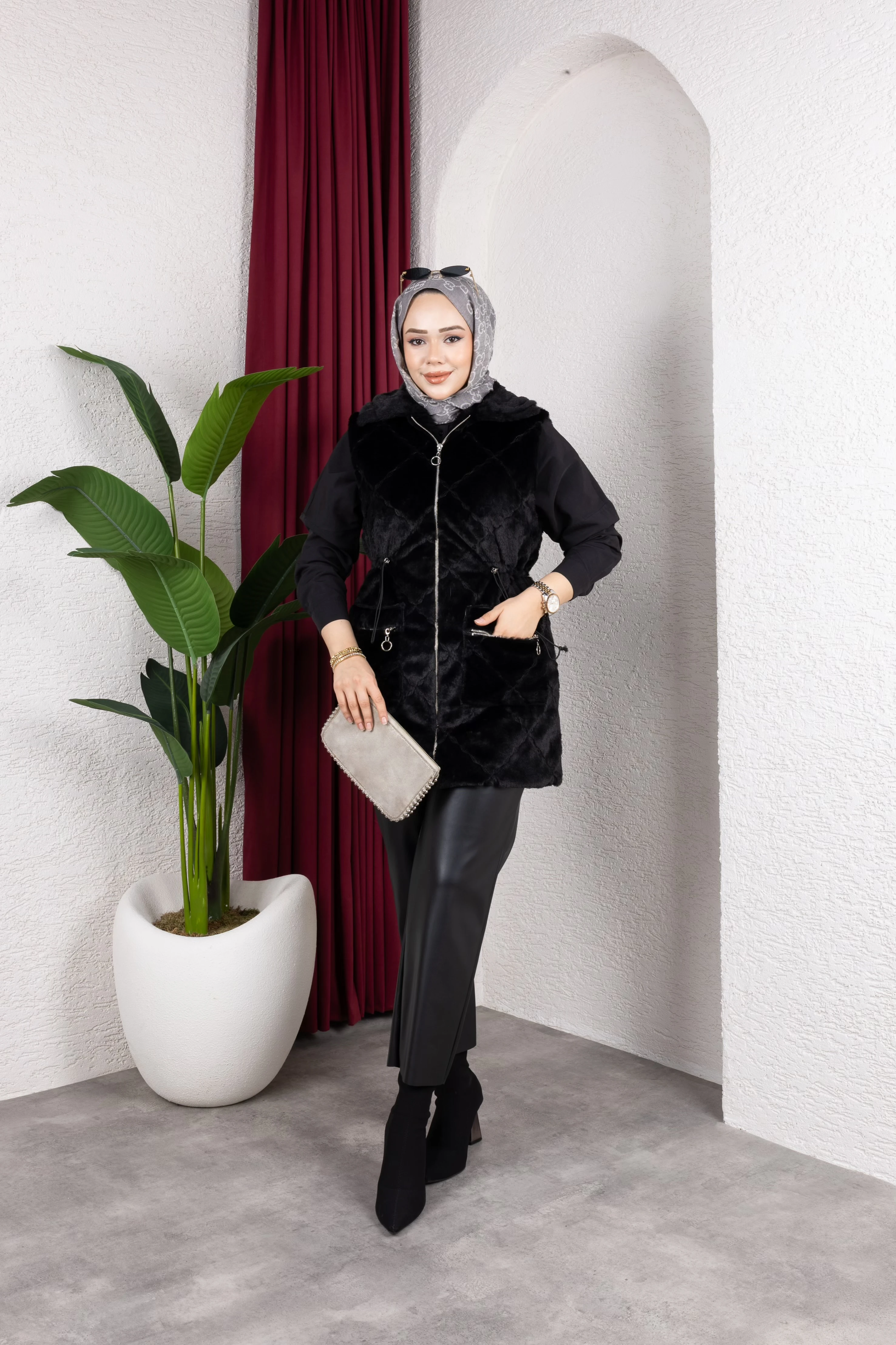 Beli Büzgülü Kürk Yelek