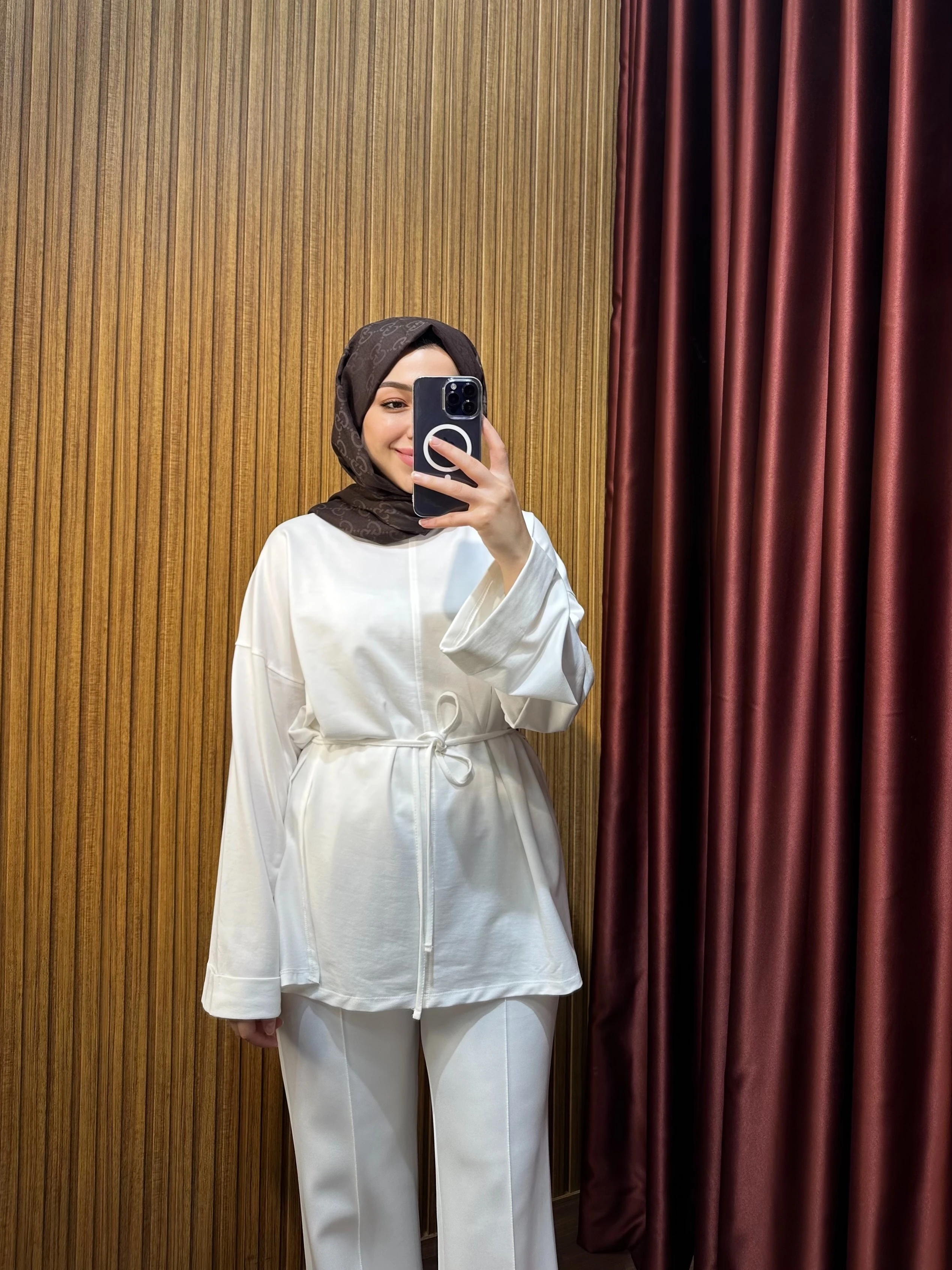 Basıc Yırtmaçlı Sweat - Beyaz