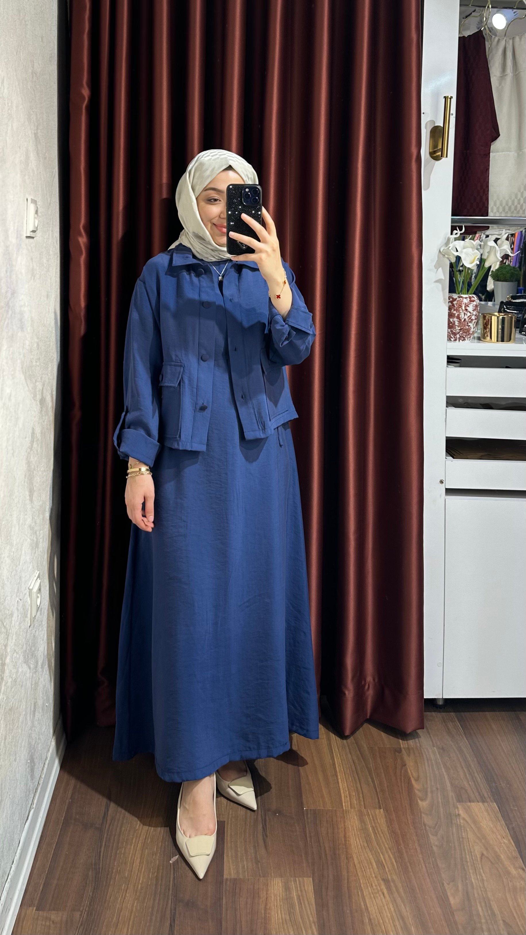 Nur Elbise