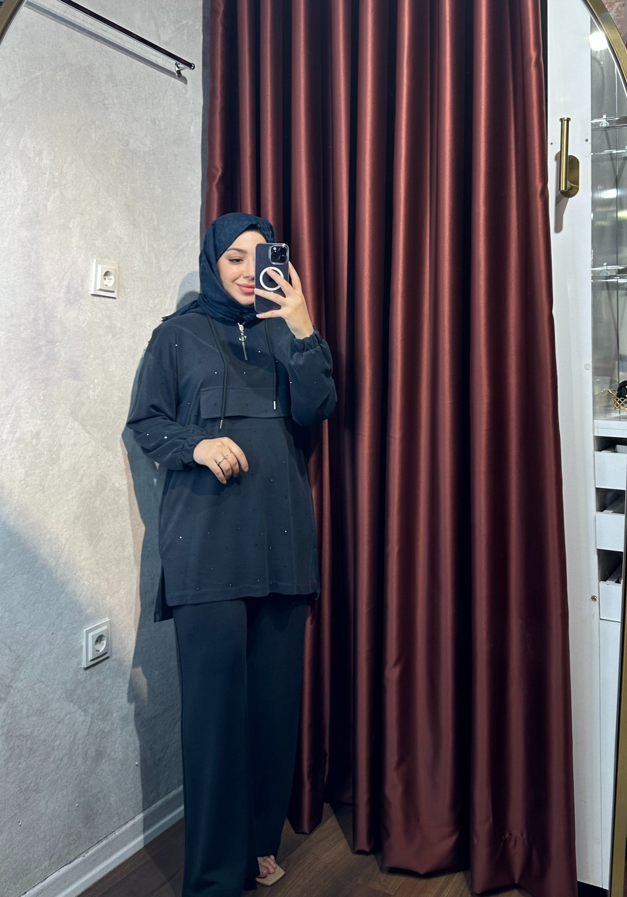 Beray Taşlı Oysh Takım - Siyah