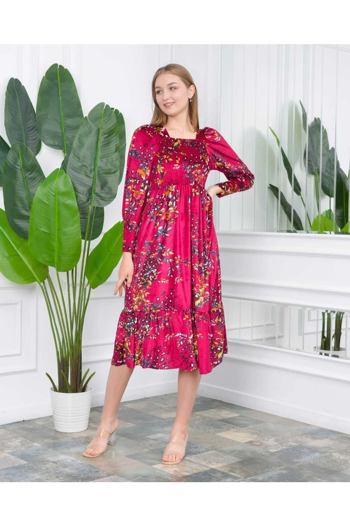 Ithal Gipeli Kadife Elbise