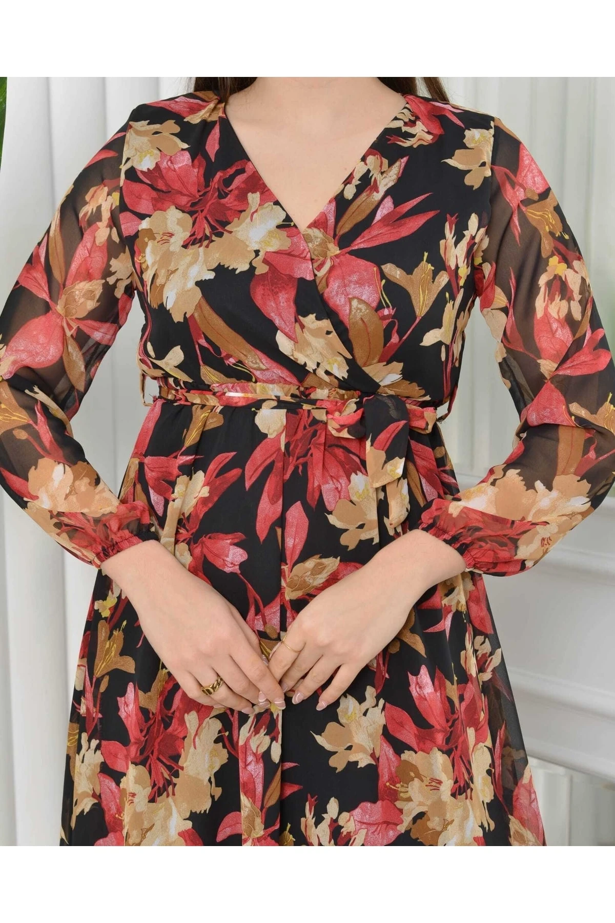 Şifon V Yaka Balon Kol Şifon