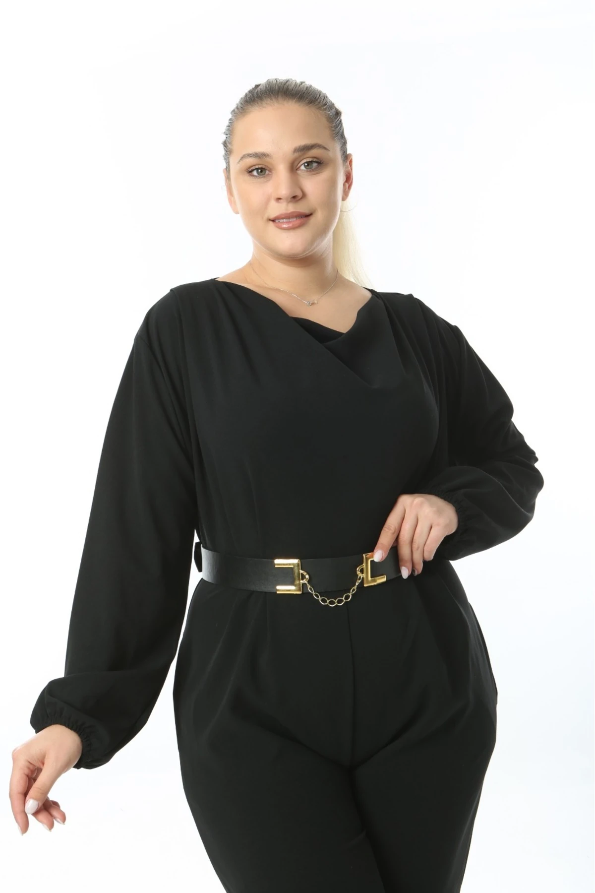 Likralı Kemerli Uzun Kollu Tulum