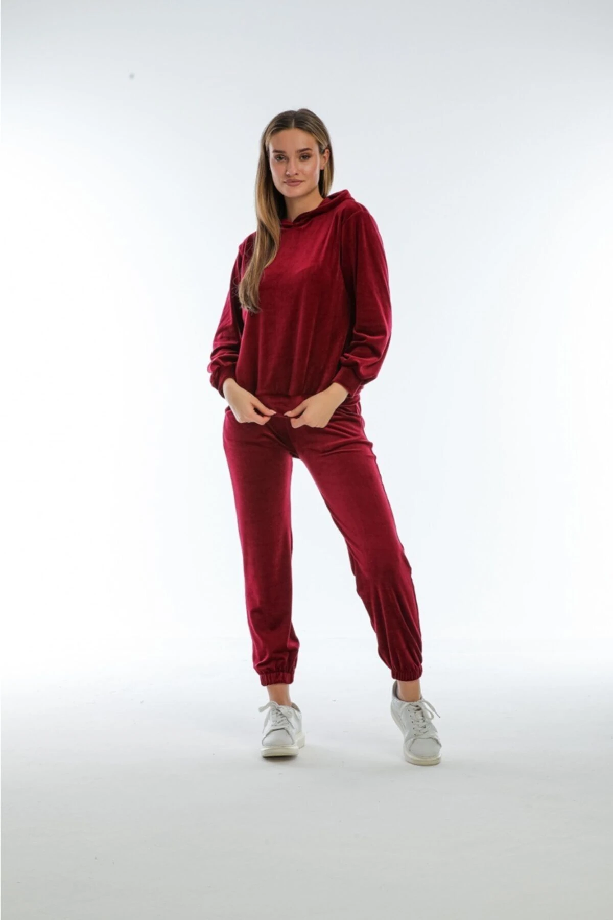 Kapüşonlu Kadife Ikili Takım