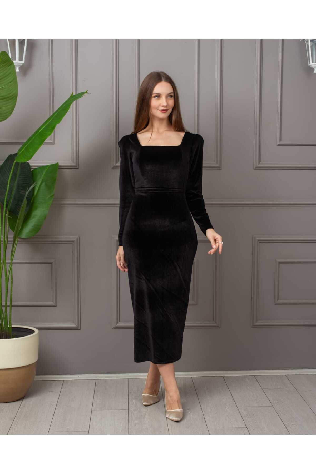 Kare Yaka Likralı Kadife Elbise