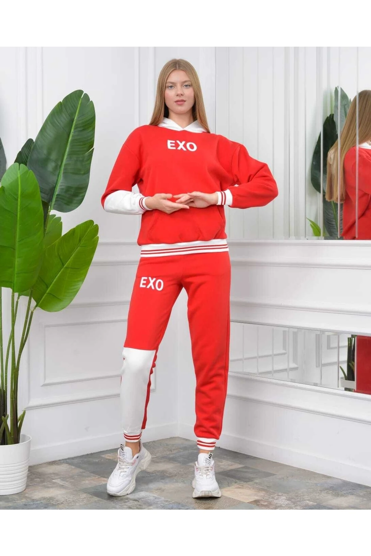 Kanguru Cepli Kapşonlu Takım