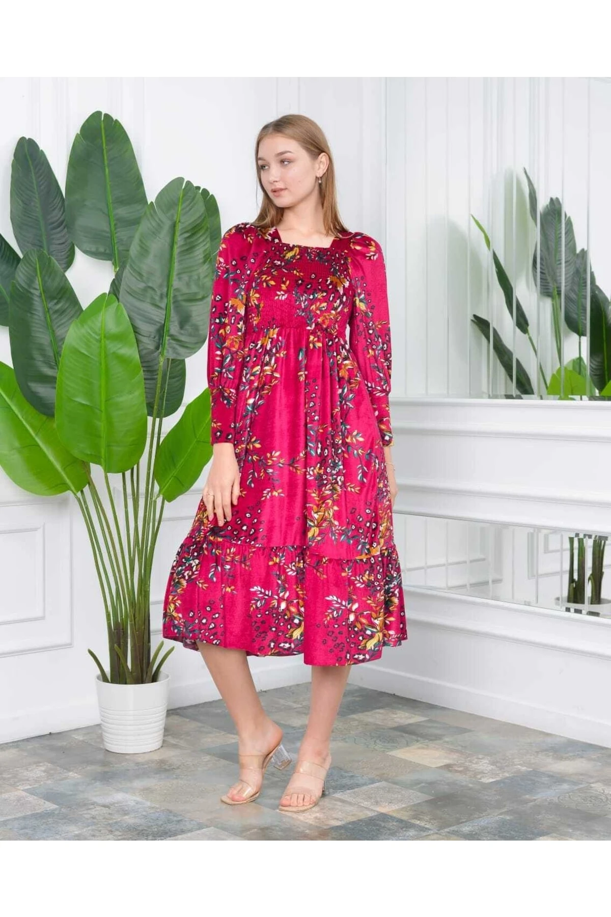 Ithal Gipeli Kadife Elbise