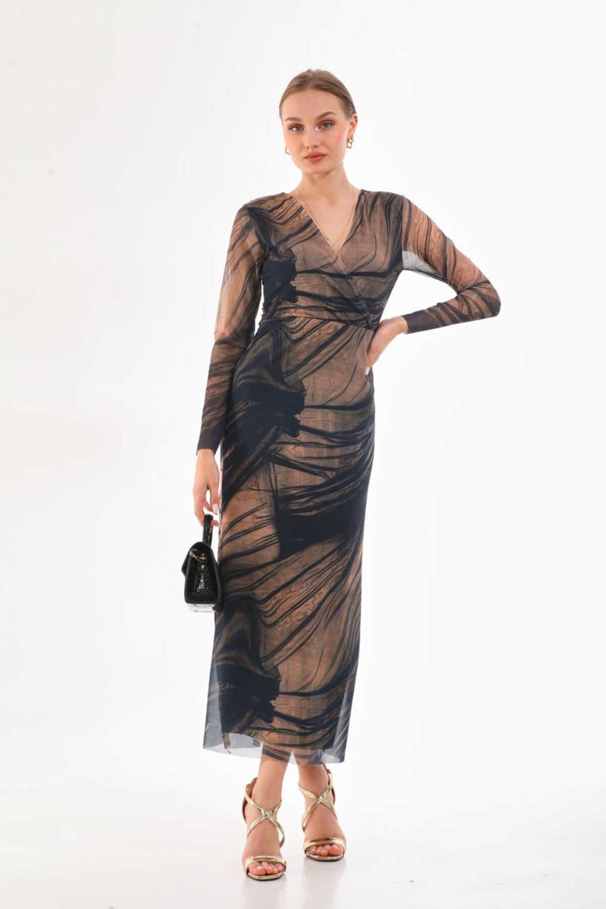 V Yaka Likralı Baskılı Tül Elbise