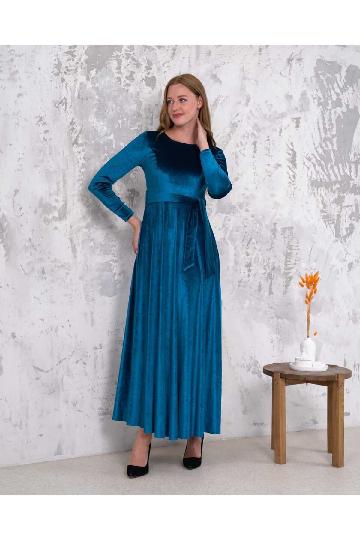 Bisiklet Yaka Kadife Elbise