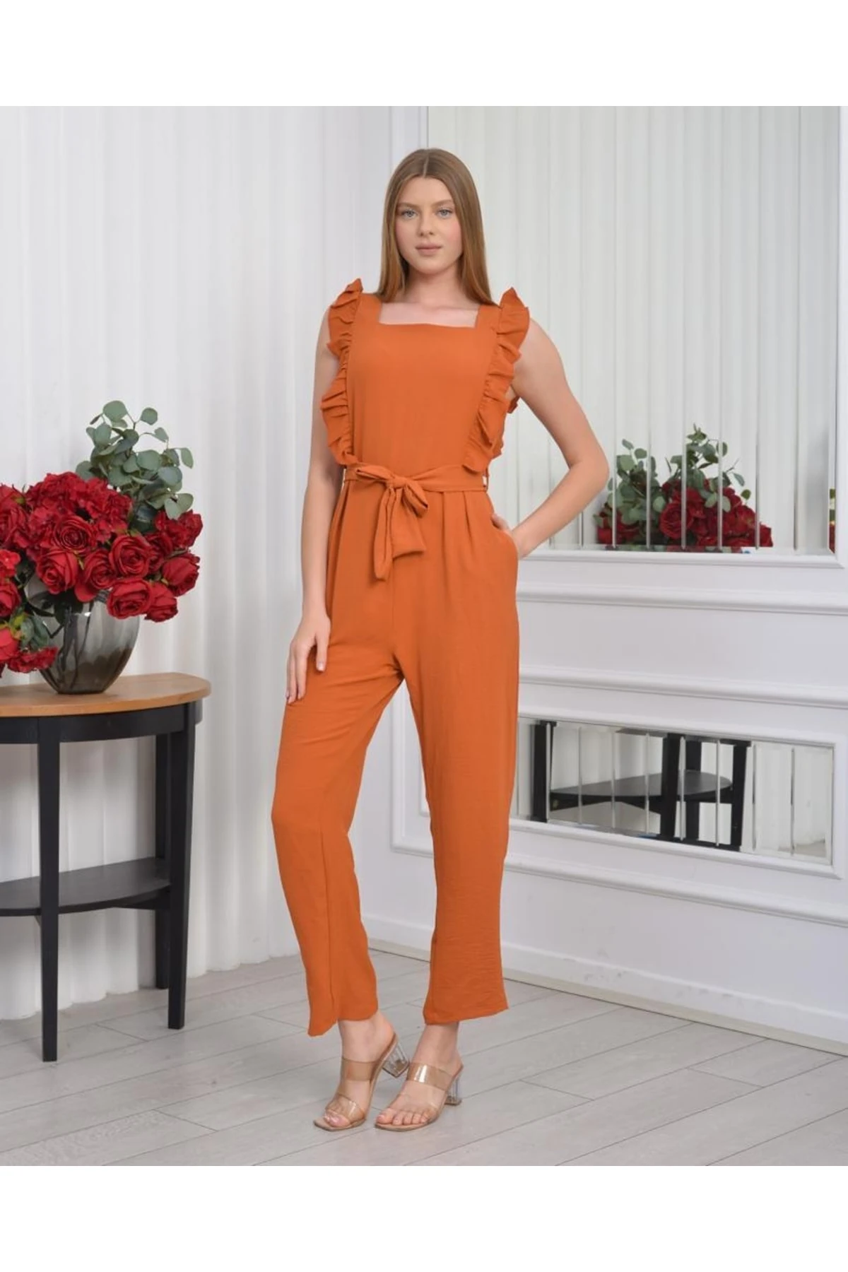 Ayrobin Arkası Fermuarlı Tulum