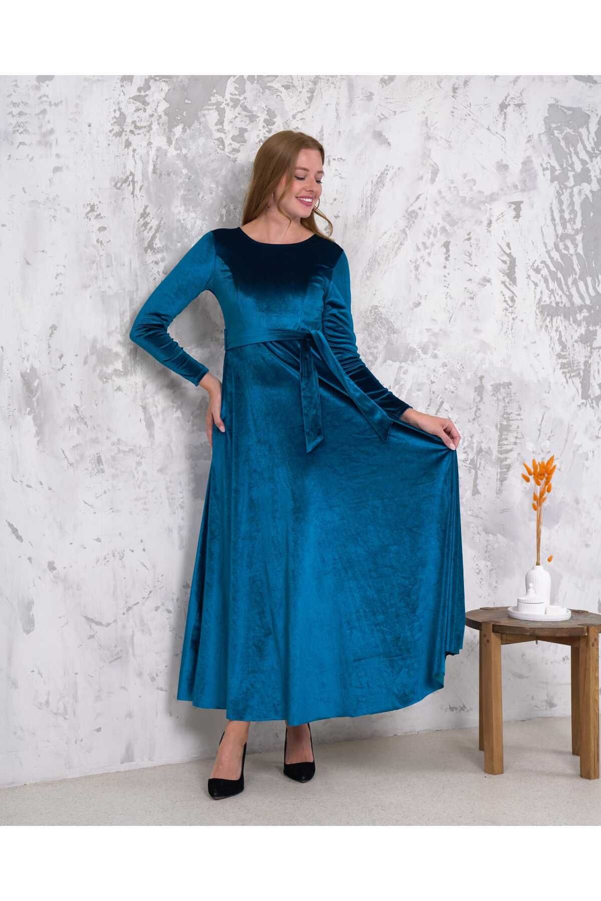 Bisiklet Yaka Kadife Elbise