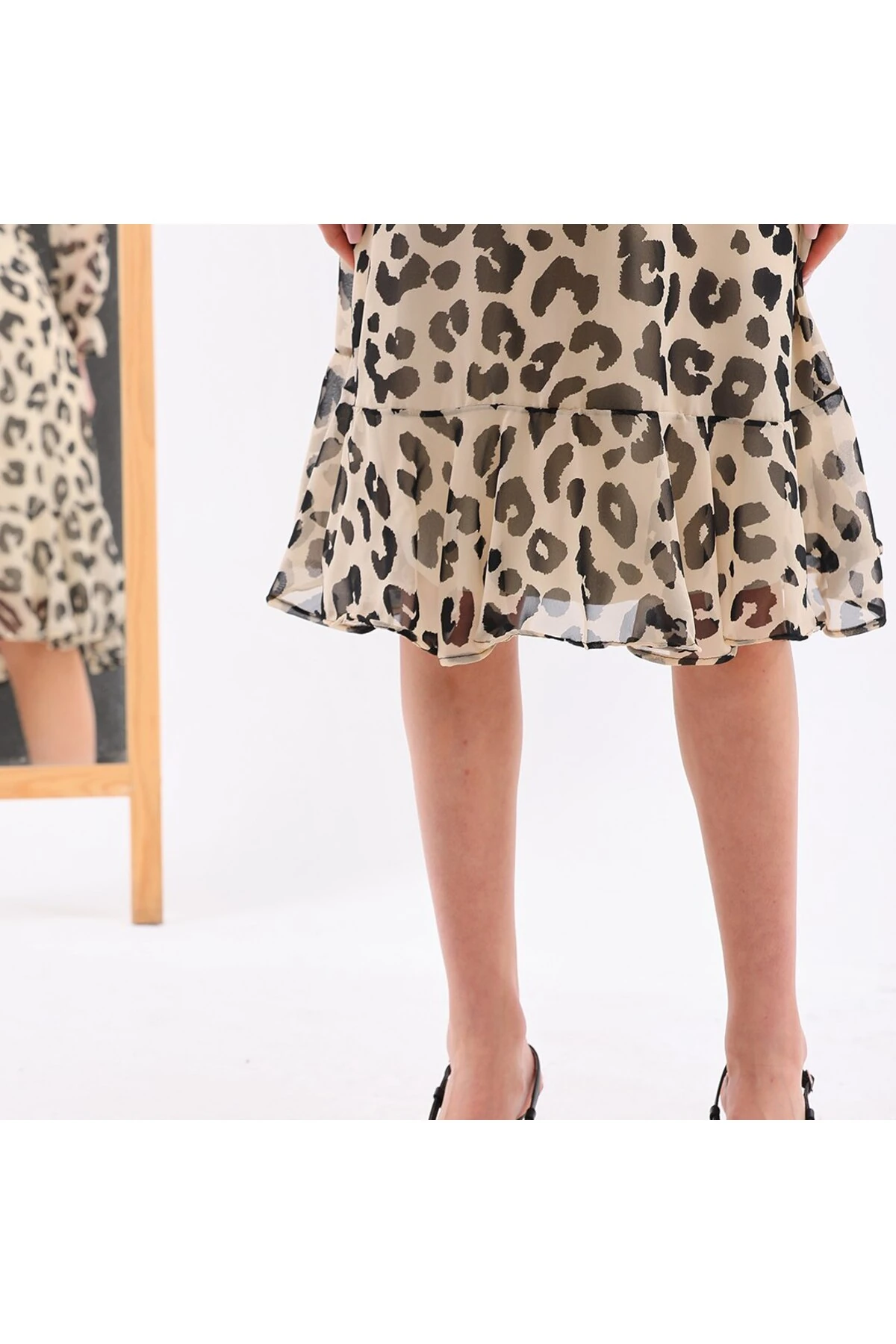 Yakalı Midi Boy Şifon Elbise