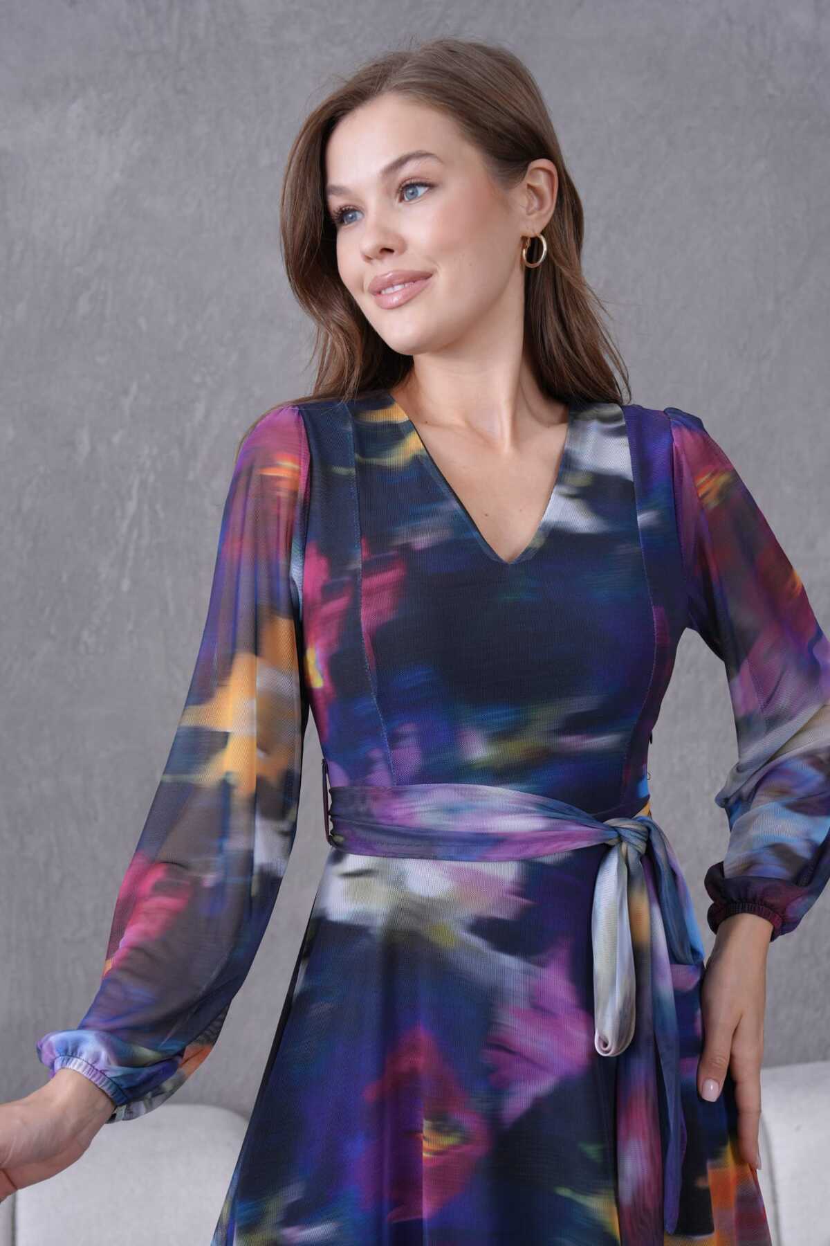 V Yaka Midi Boy Tül Elbise