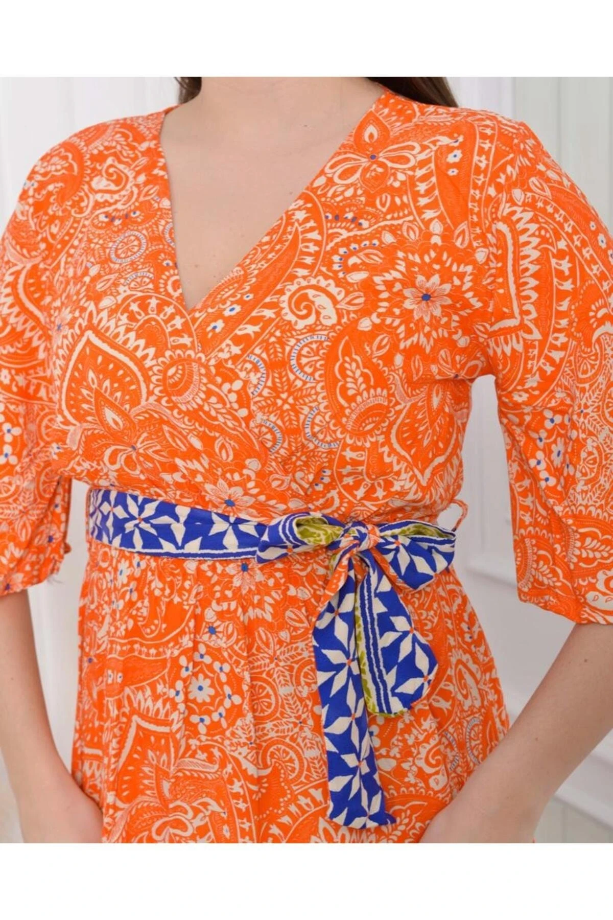 Eteği Sulu Viskon Elbise