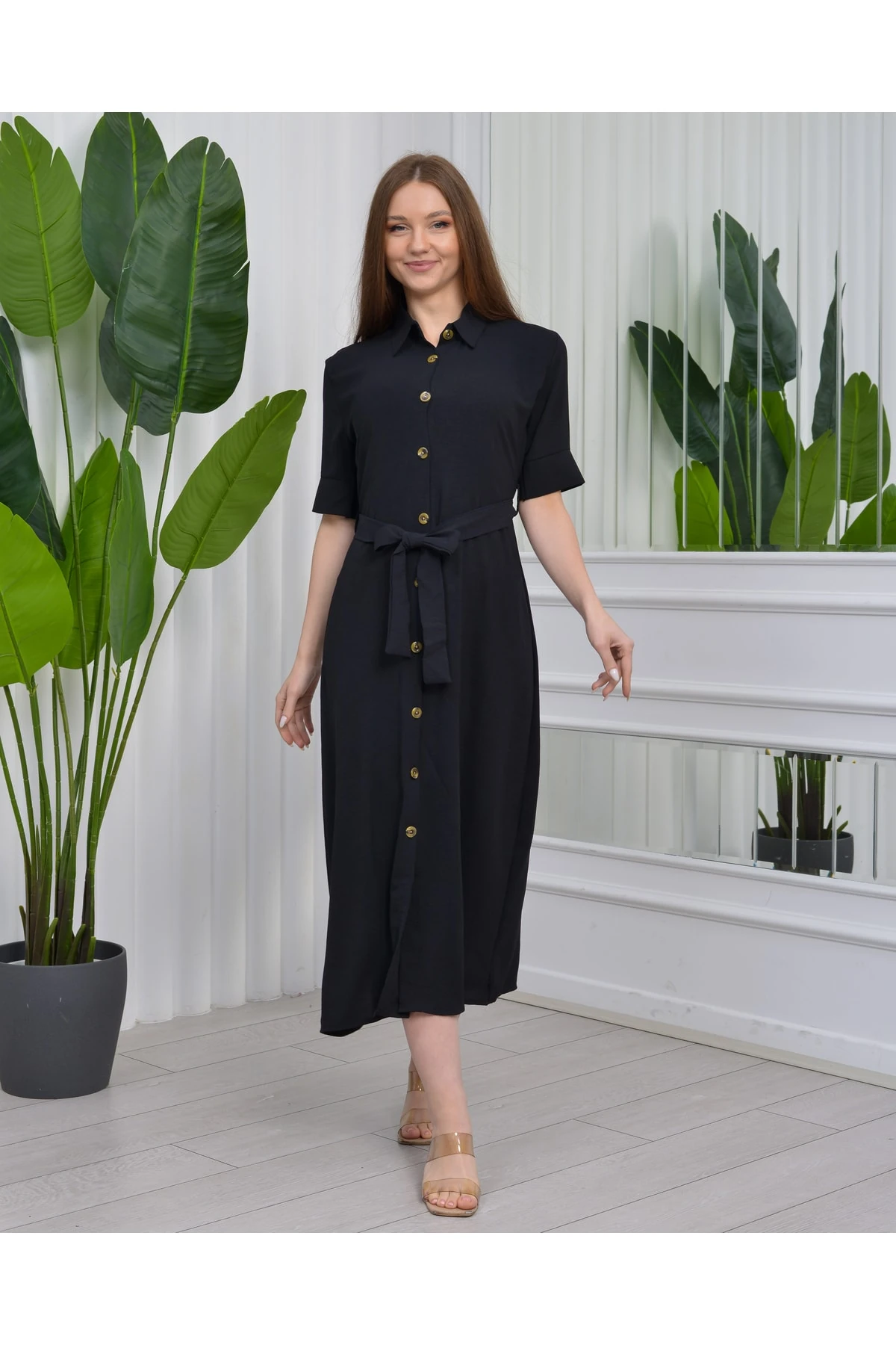 Gömlek Yaka Ayrobin Düğmeli Elbise - siyah