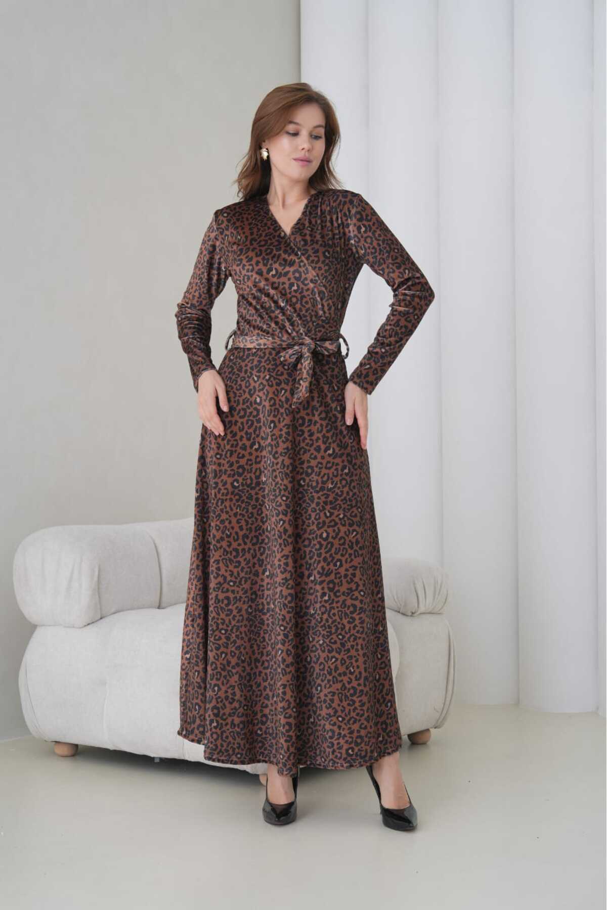 Likralı Maxi Kadife Elbise