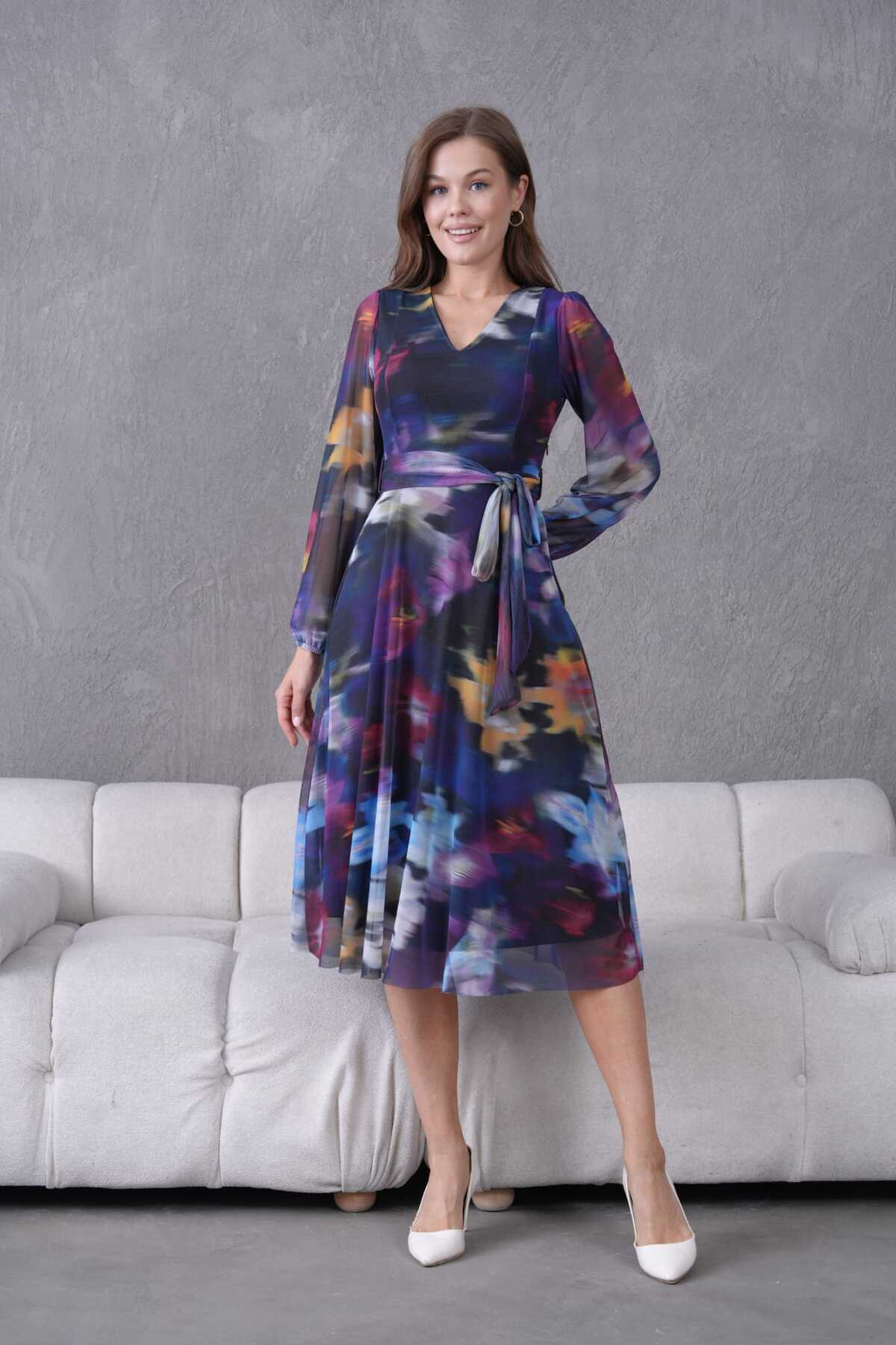 V Yaka Midi Boy Tül Elbise