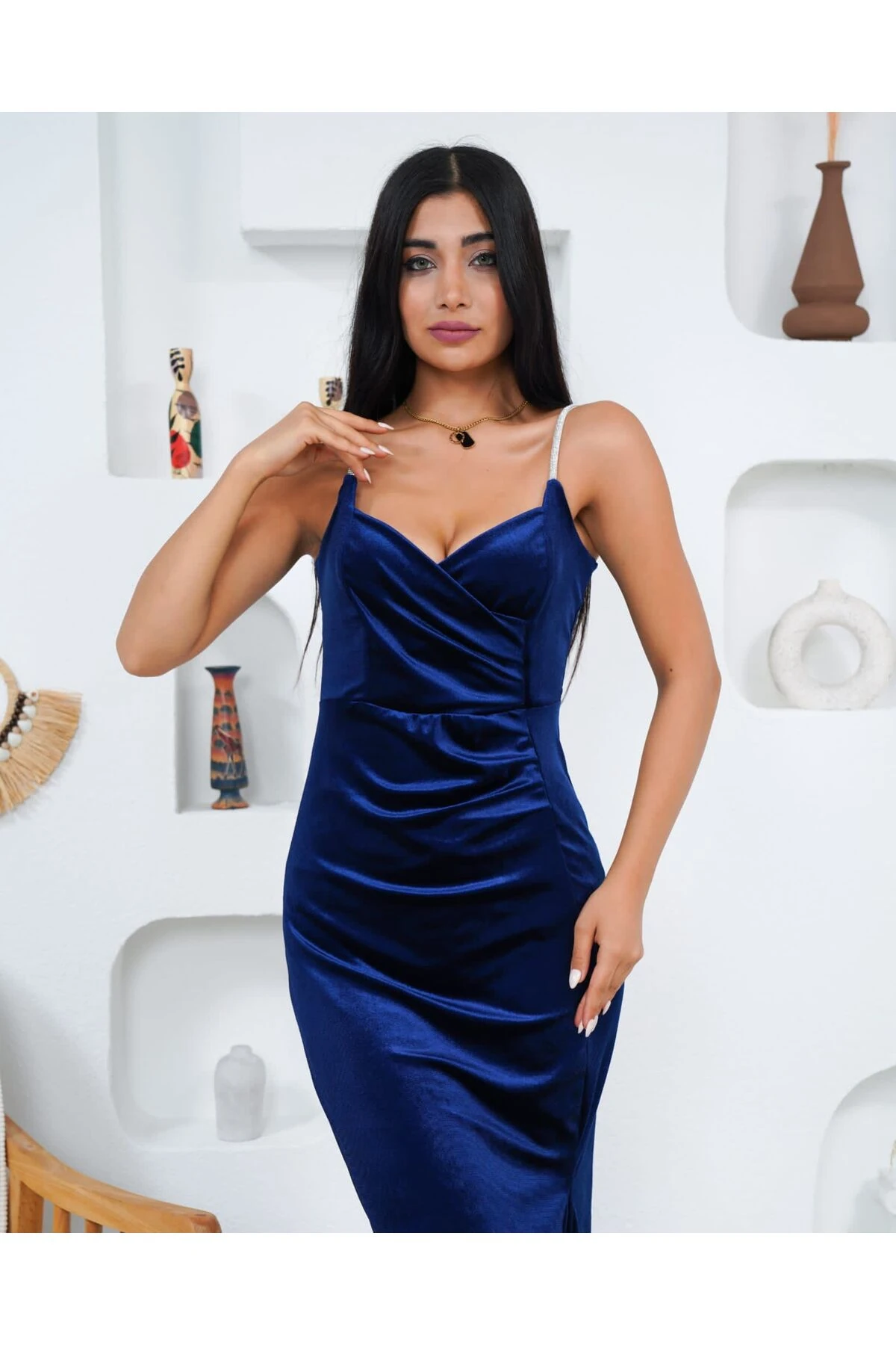 Askılı Kadife Abiye Elbise