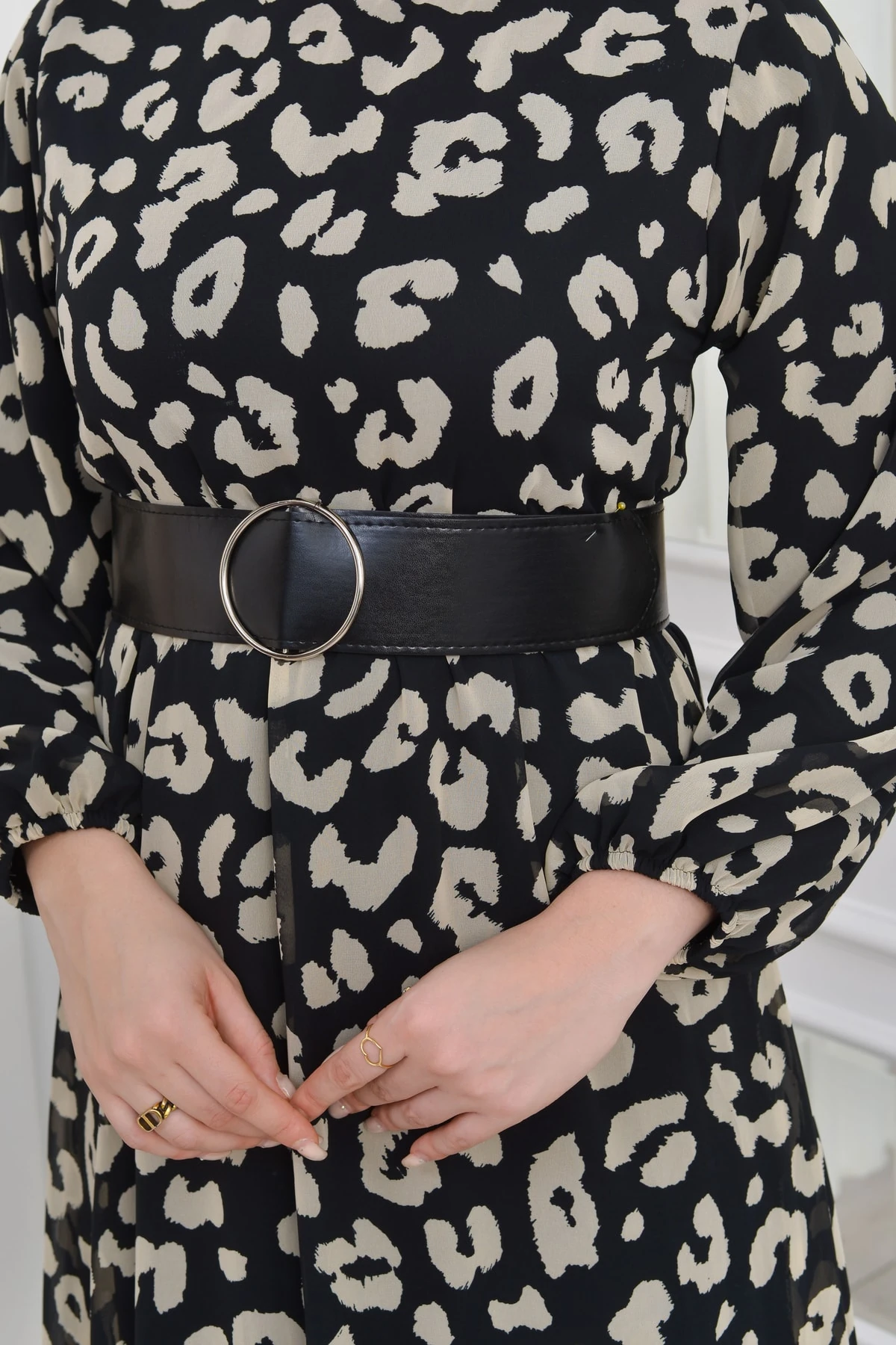 Bisiklet Yaka Boydan Astarlı Şifon