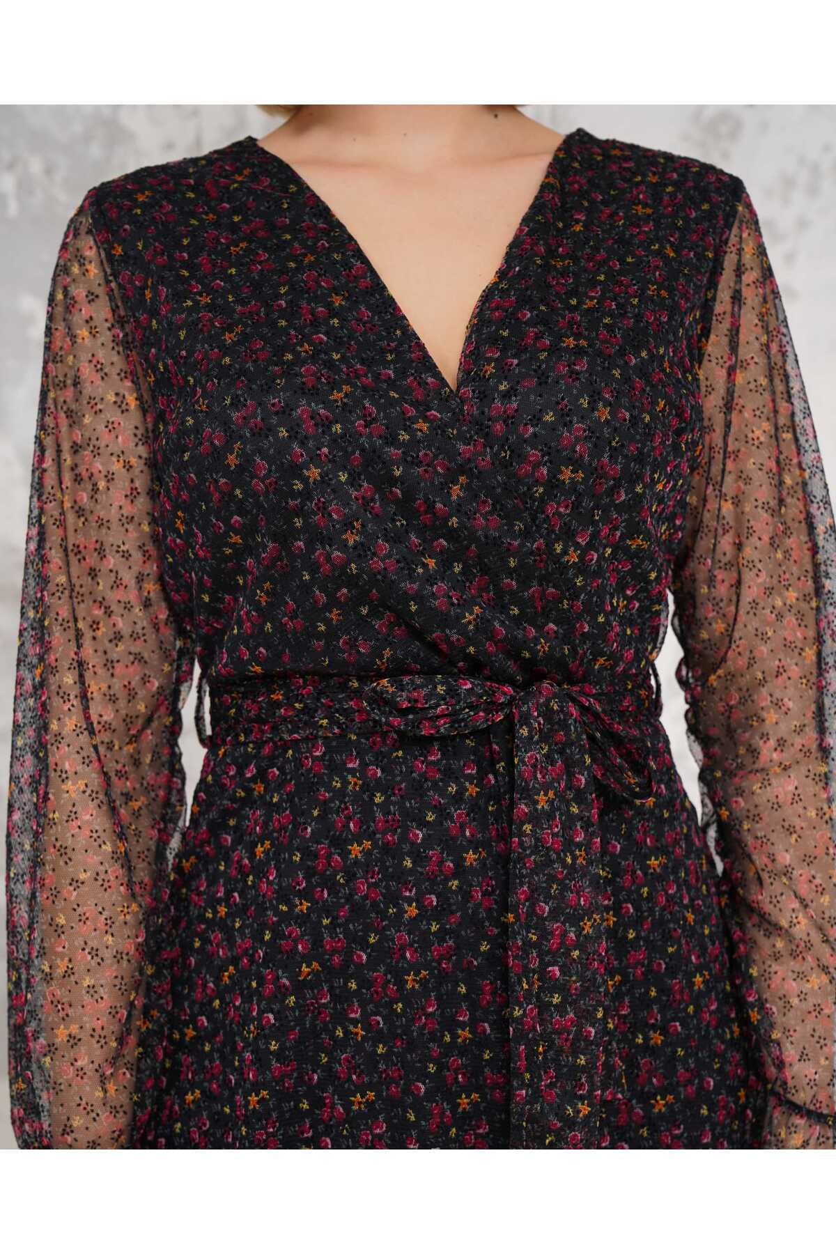 Yan Fermuarlı Midi Boy Filoklu Likralı Tül Elbise