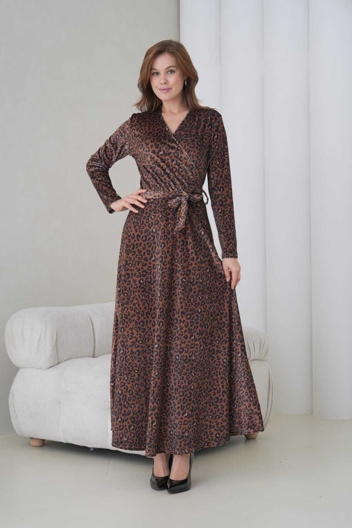 Likralı Maxi Kadife Elbise