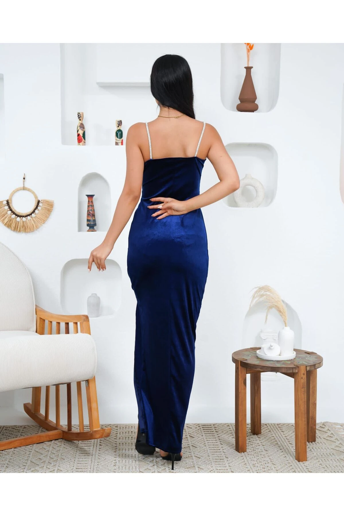 Askılı Kadife Abiye Elbise