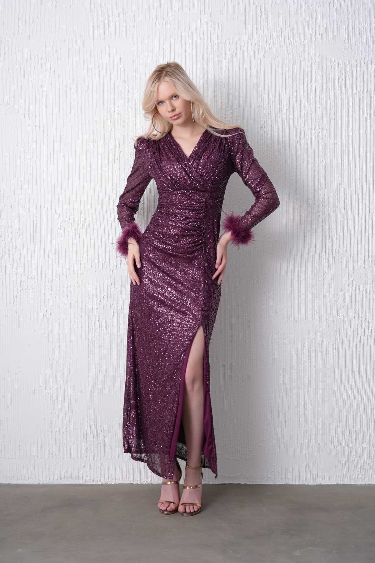 Kruvaze Yaka Uzun Kol Tüy Detaylı Elbise