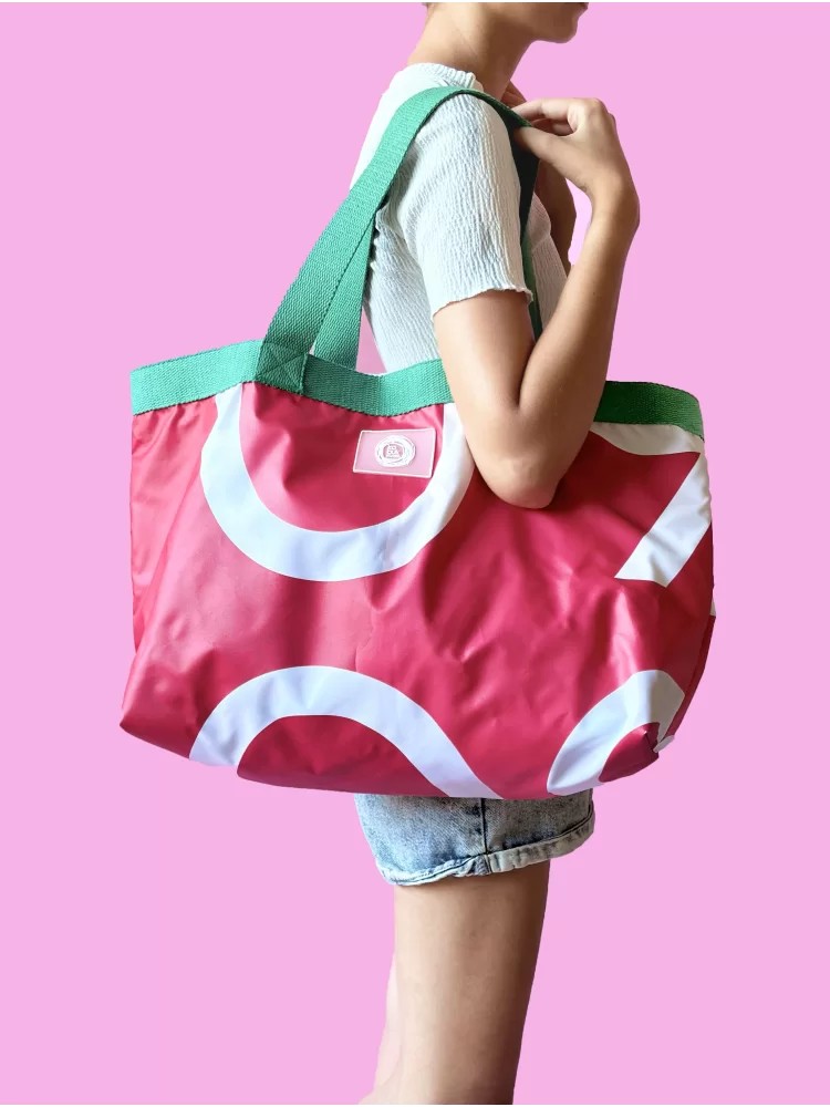 DEV V PEMBE PENTİ
