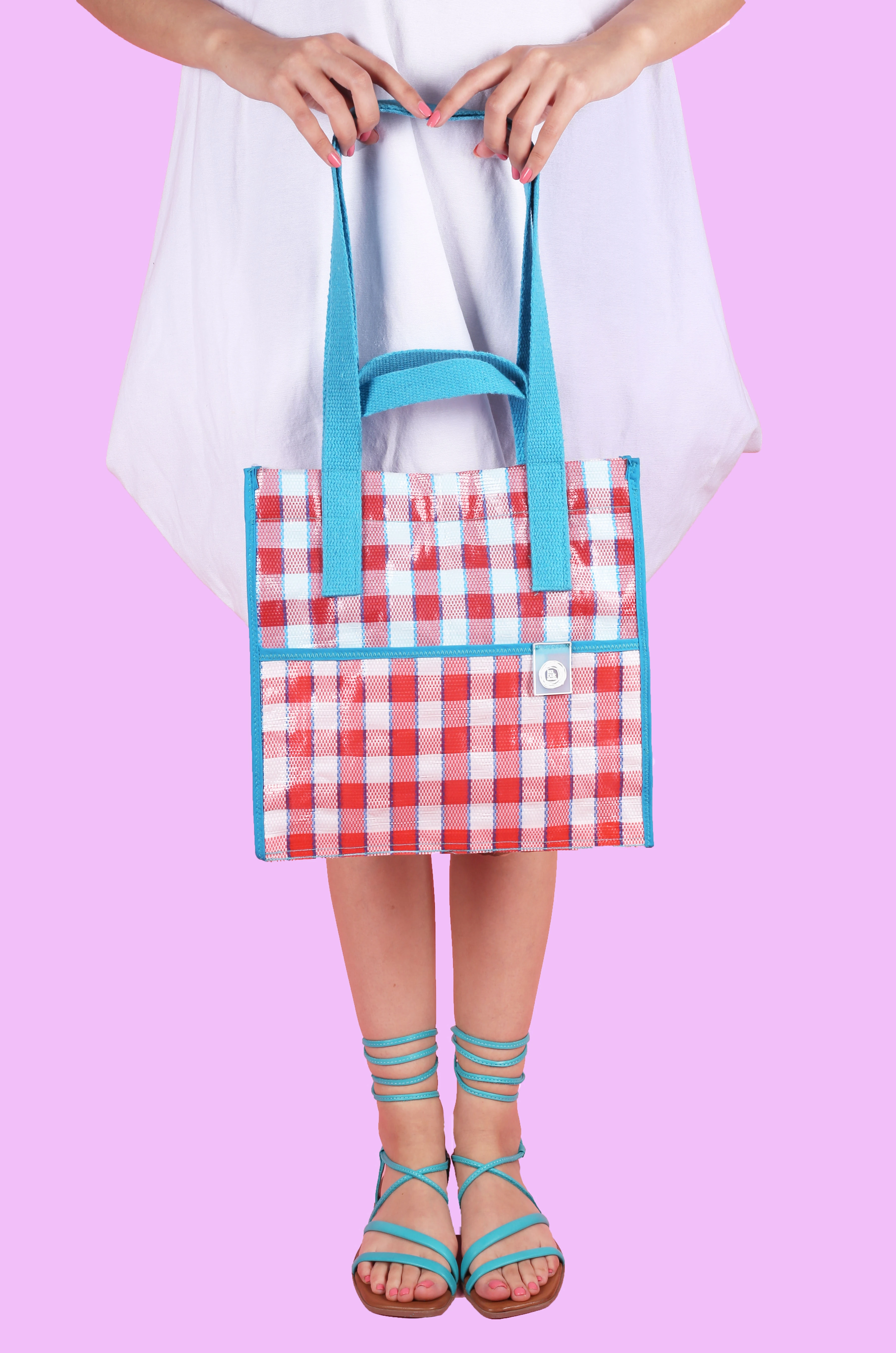 ŞIK LATİFE KIRMIZI