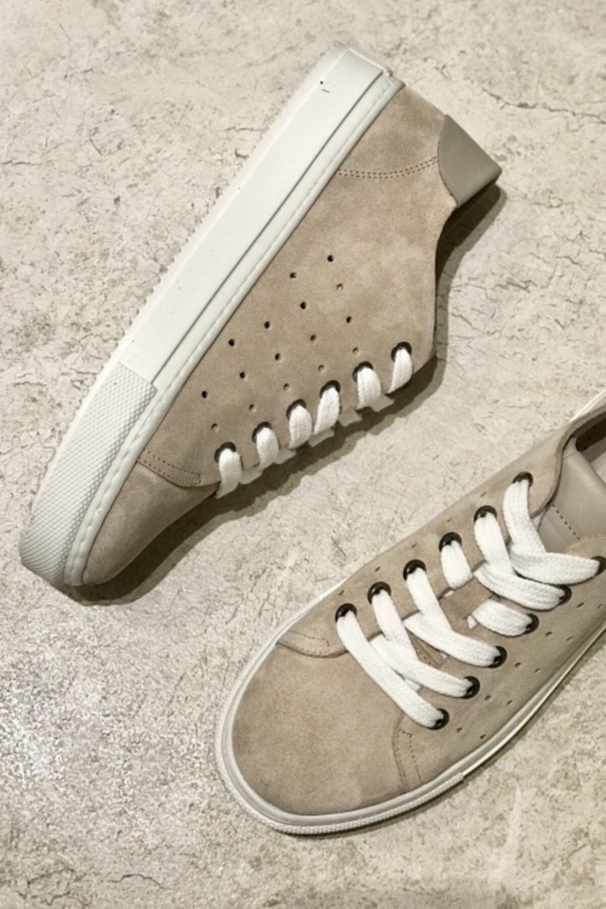 Kadın Bej Süet Hakiki Deri Sneaker