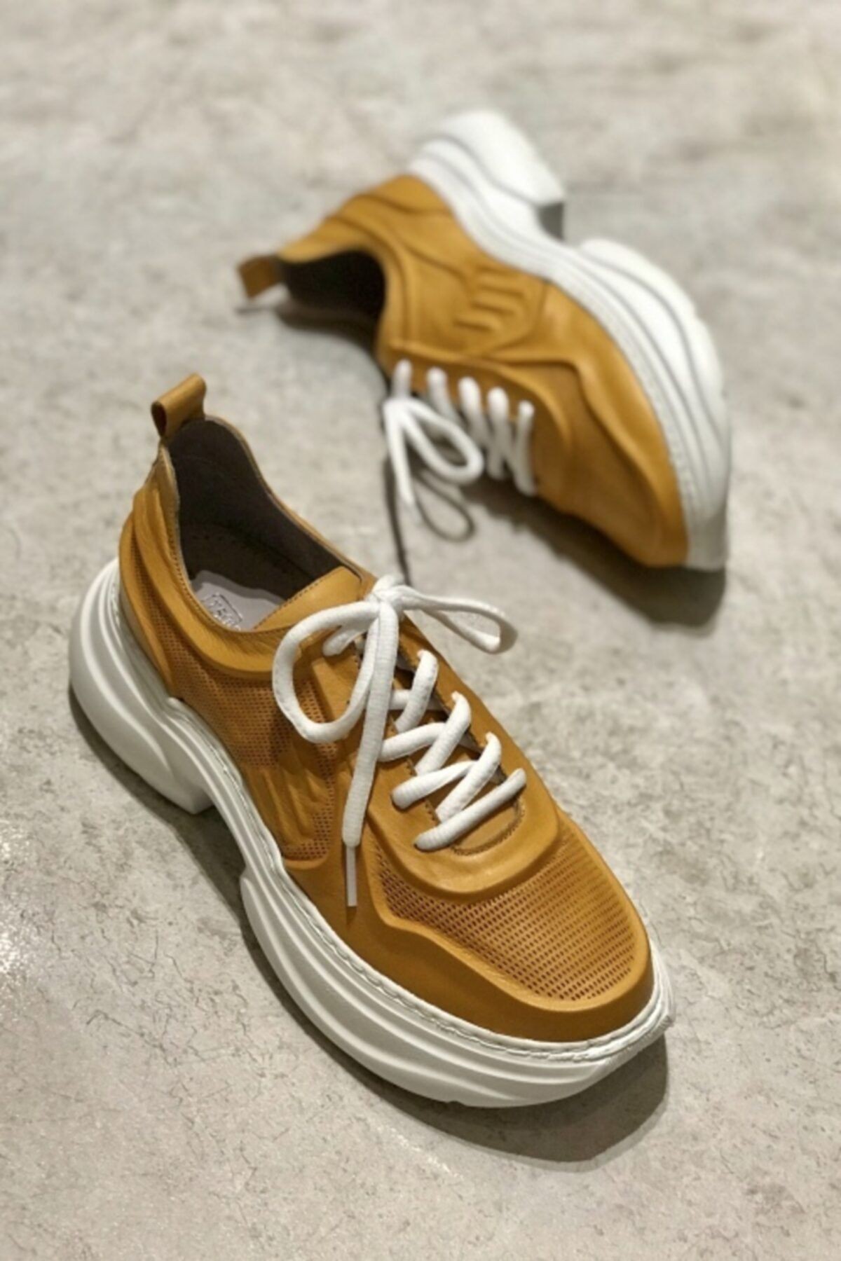 Kadın Sarı Hakiki Deri Sneaker Bağcıklı Ayakkabı