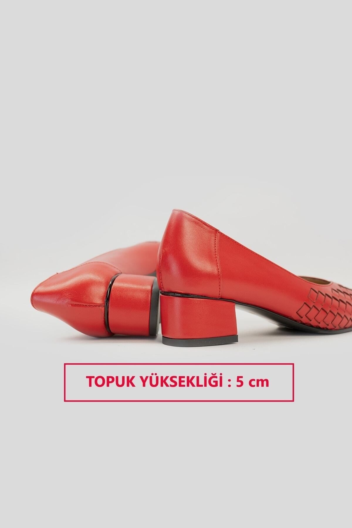 Kadın Kırmızı Örgülü Hakiki Deri 35-41 Numara Topuklu Ayakkabı