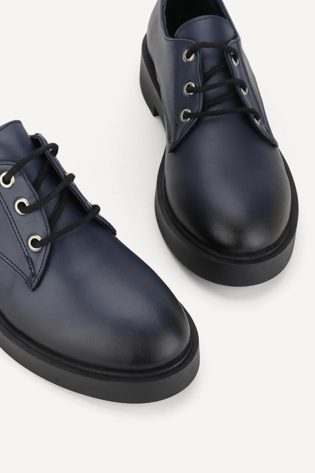 KADIN BORDO HAKİKİ DOĞAL DERİ 36-41 NUMARA OXFORD AYAKKABI