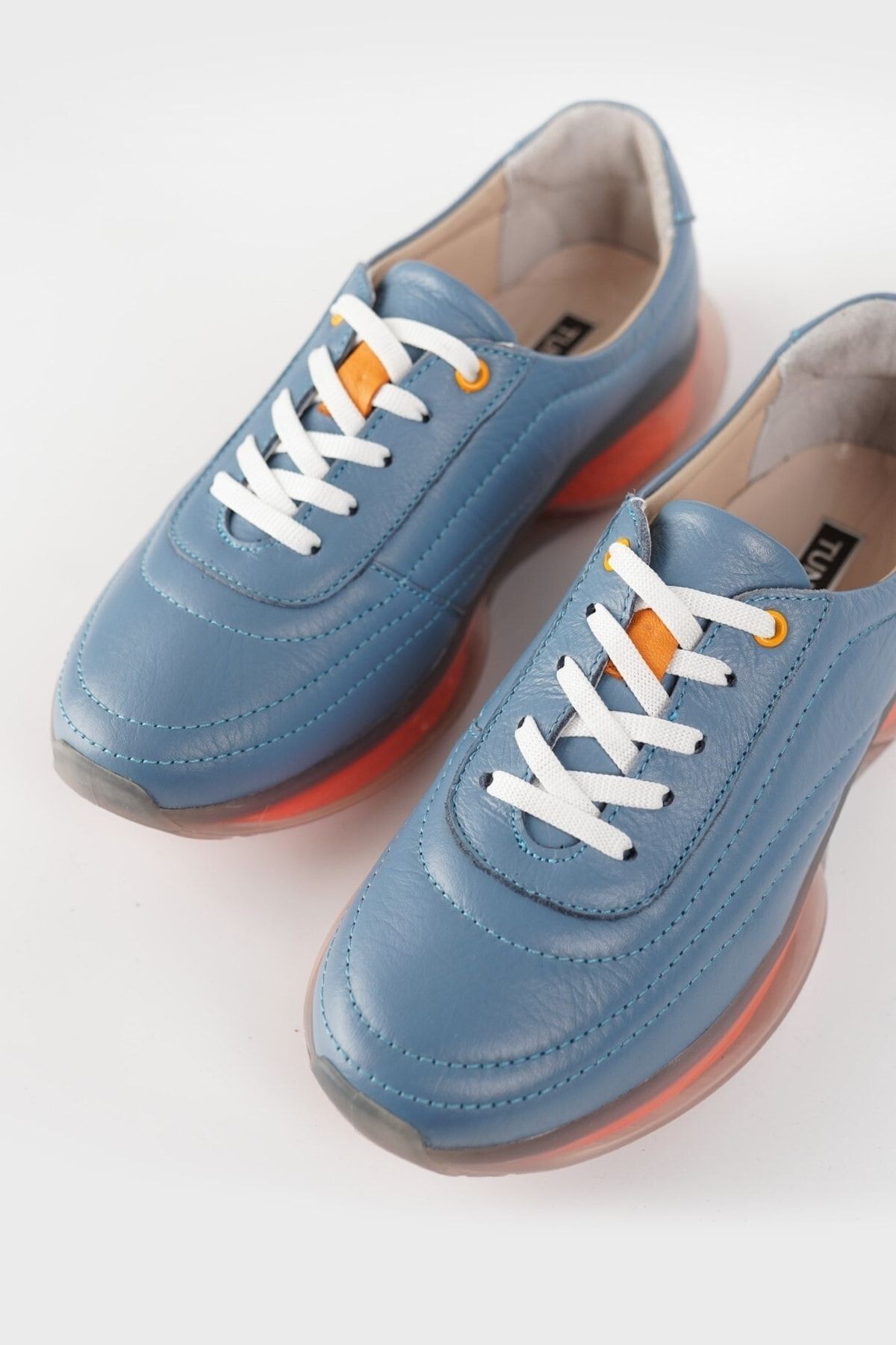 Kadın Beyaz Hakiki Doğal Deri Sneaker Ayakkabı