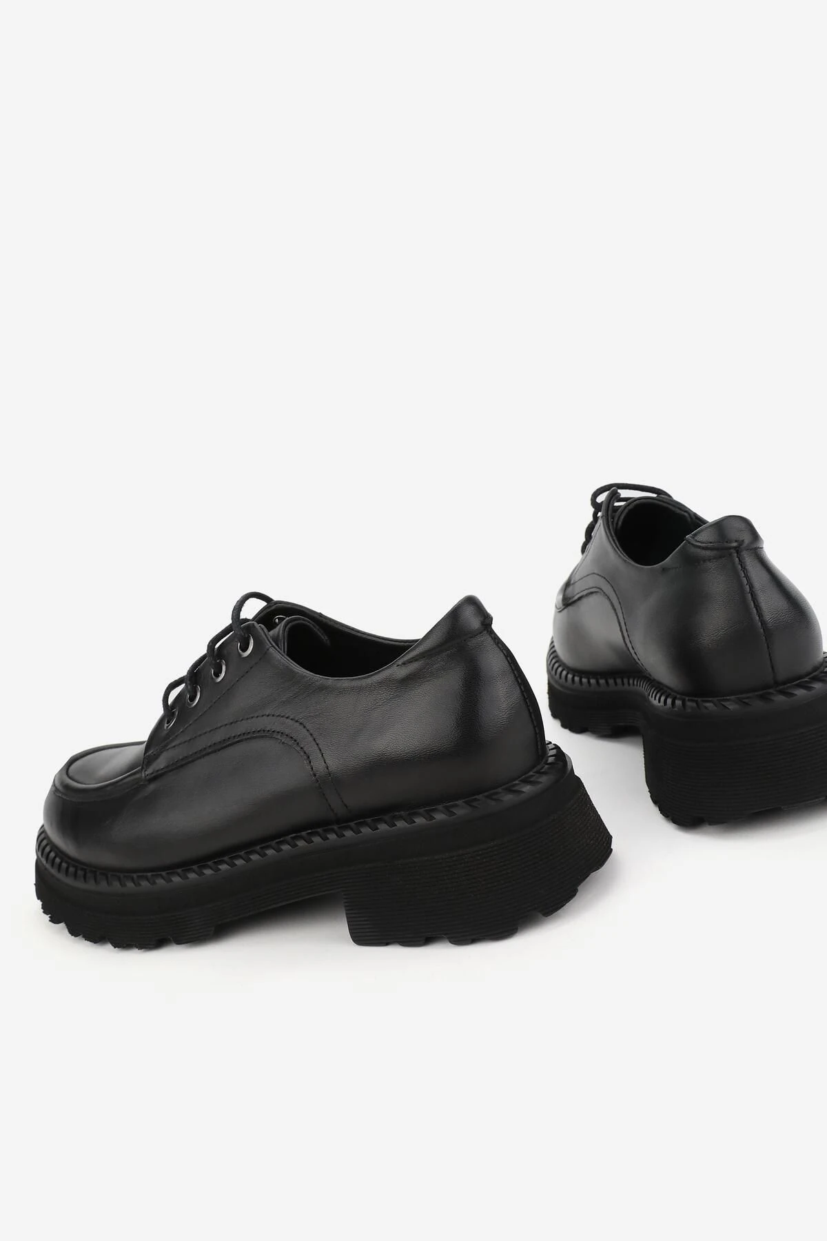 KADIN BEJ HAKİKİ DOĞAL DERİ BAĞCIKLI OXFORD AYAKKABI