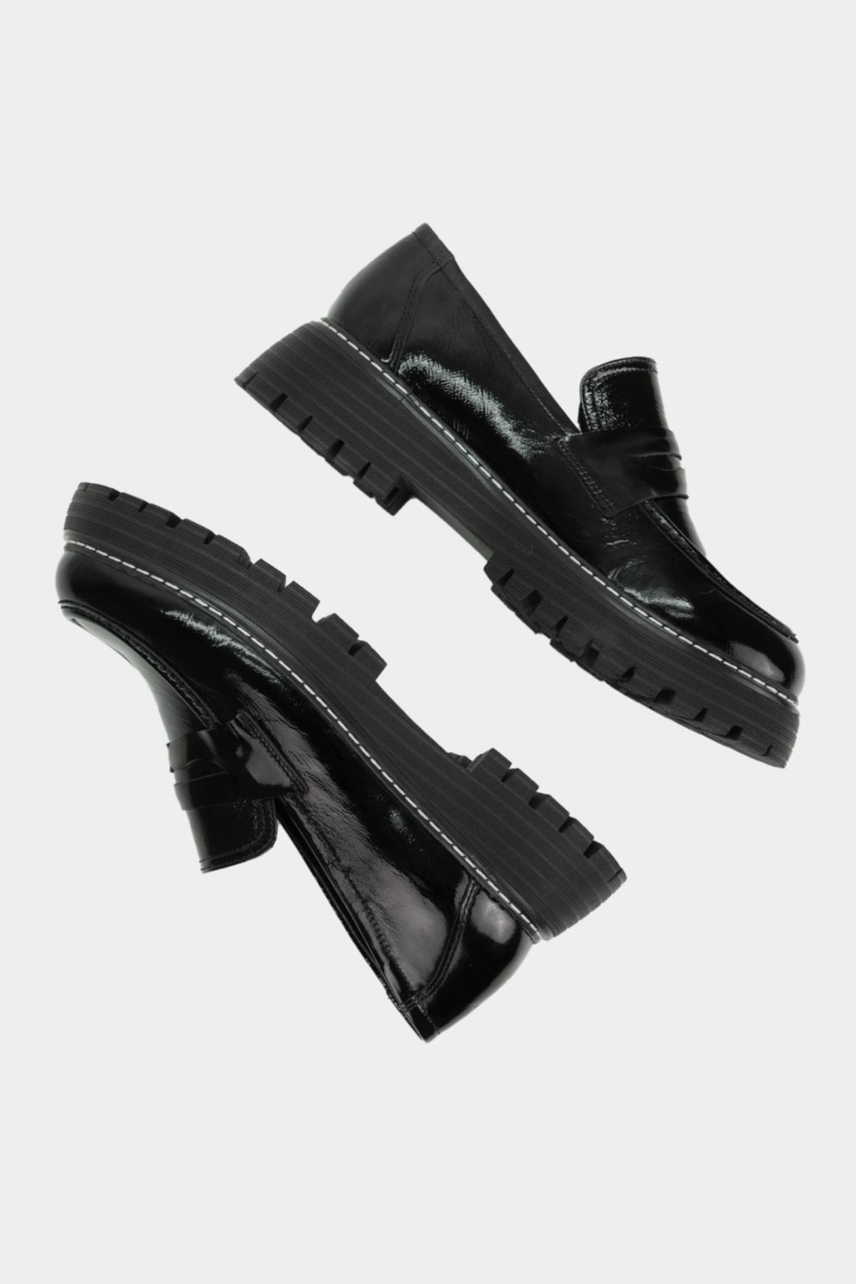 Kadın Siyah Hakiki Deri 35-41 Numara Loafer Ayakkabı