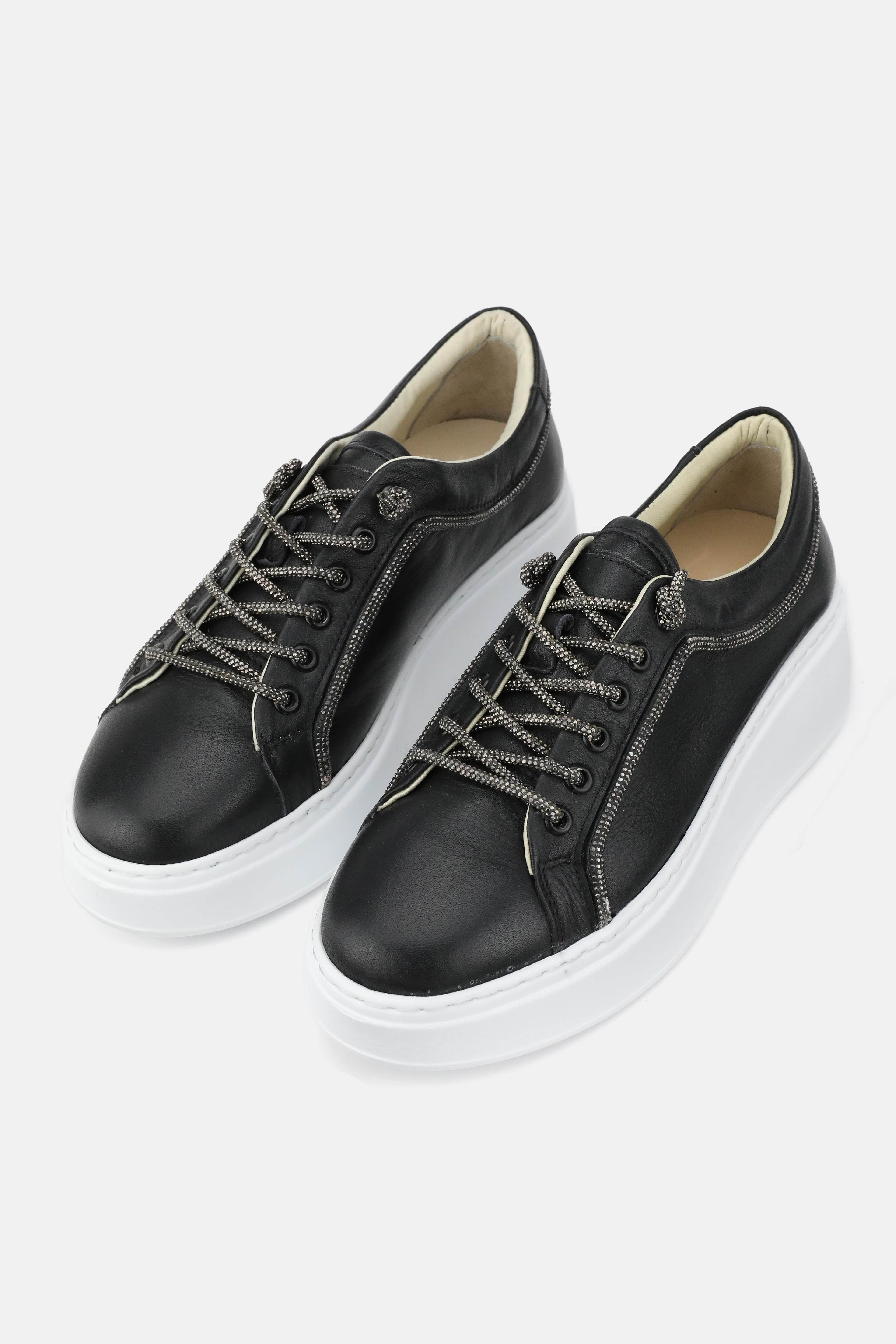 Tunaelli Siyah Deri Kadın Sneaker