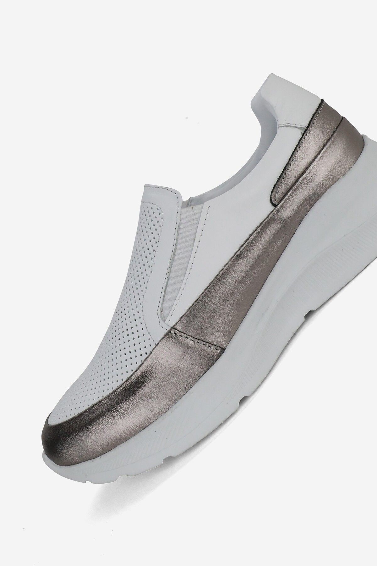 KADIN BEYAZ NİKEL HAKİKİ DOĞAL DERİ 36-41 NUMARA SNEAKER AYAKKABI