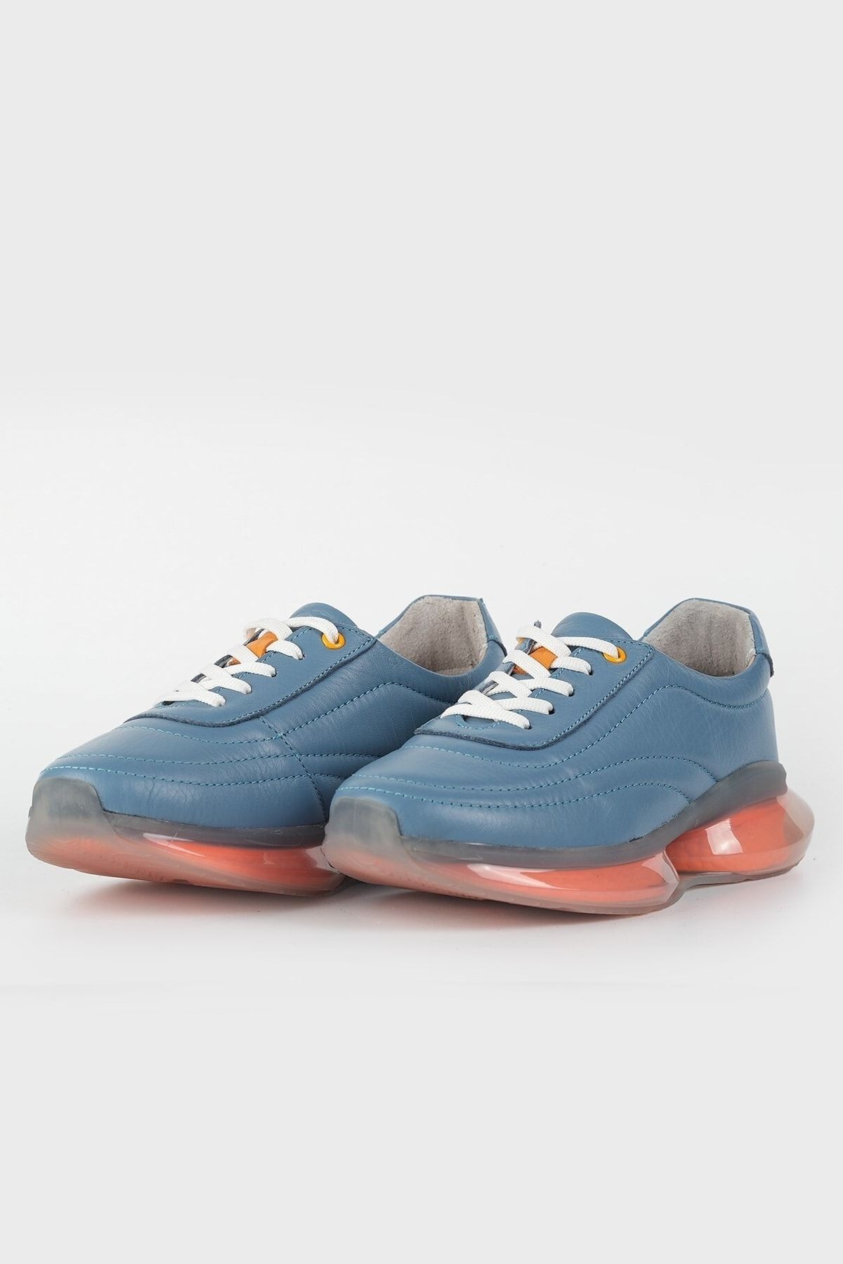 Kadın Beyaz Hakiki Doğal Deri Sneaker Ayakkabı