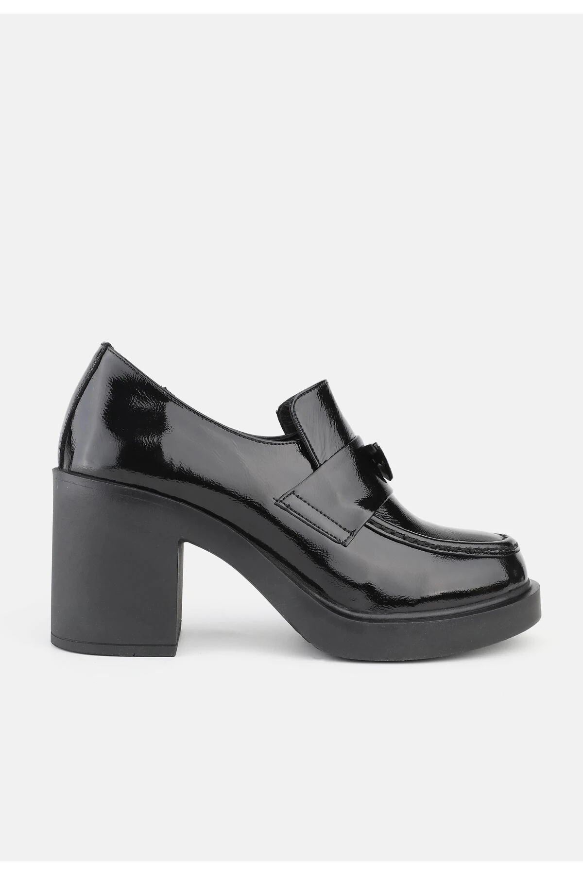 KADIN SİYAH MAT HAKİKİ DOĞAL DERİ 36-41 NUMARA YÜKSEK TOPUKLU LOAFER AYAKKABI