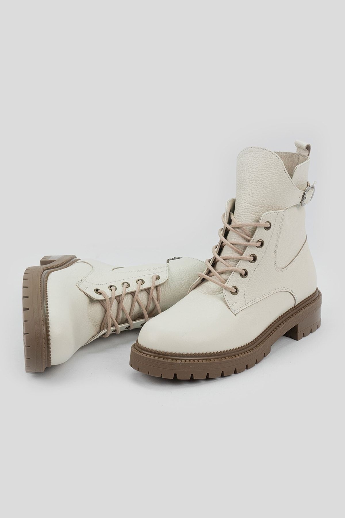 Kadın Bej Hakiki Deri 35-41 Numara Bağcıklı Bot & Bootie