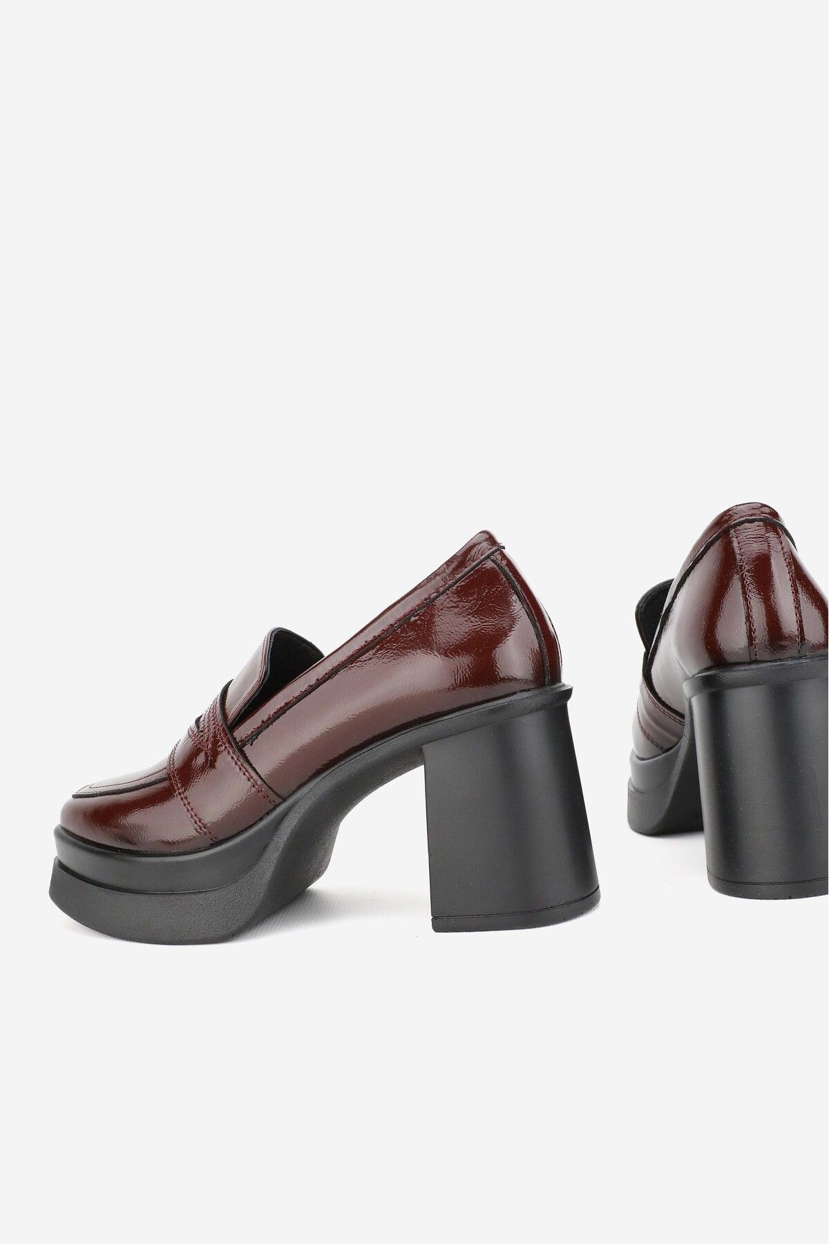 KADIN BORDO RUGAN HAKİKİ DERİ YÜKSEK TOPUKLU PLATFORMLU LOAFER AYAKKABI