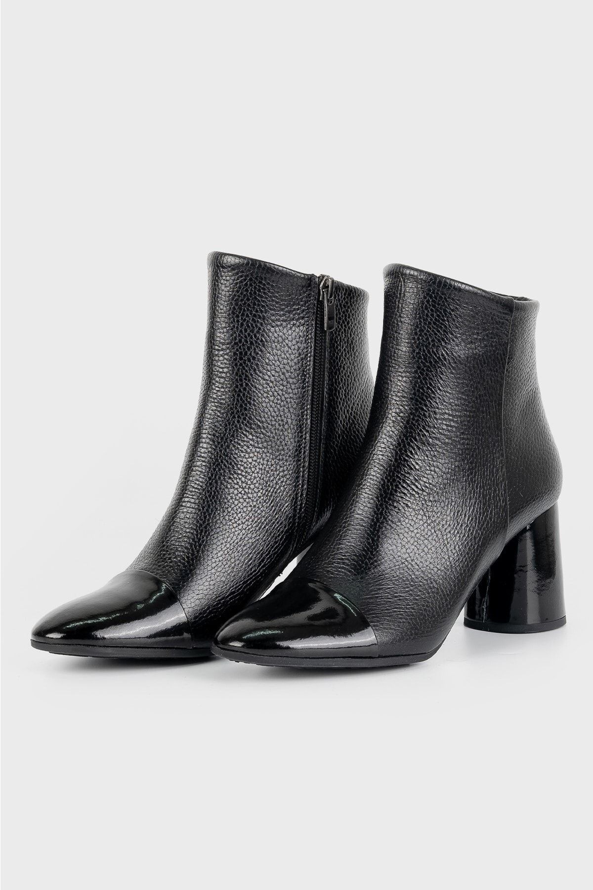Kadın Siyah Hakiki Deri 35-40 Numara Bot & Bootie