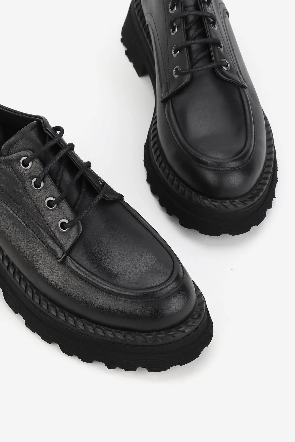 KADIN BEJ HAKİKİ DOĞAL DERİ BAĞCIKLI OXFORD AYAKKABI