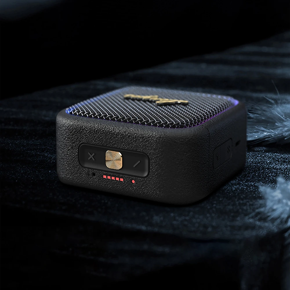 Lenyes S890 Su Geçirmez Özellikli RGB Işıklı Askılı Mini OTG-TWS Bluetooth Hoparlör v5.3